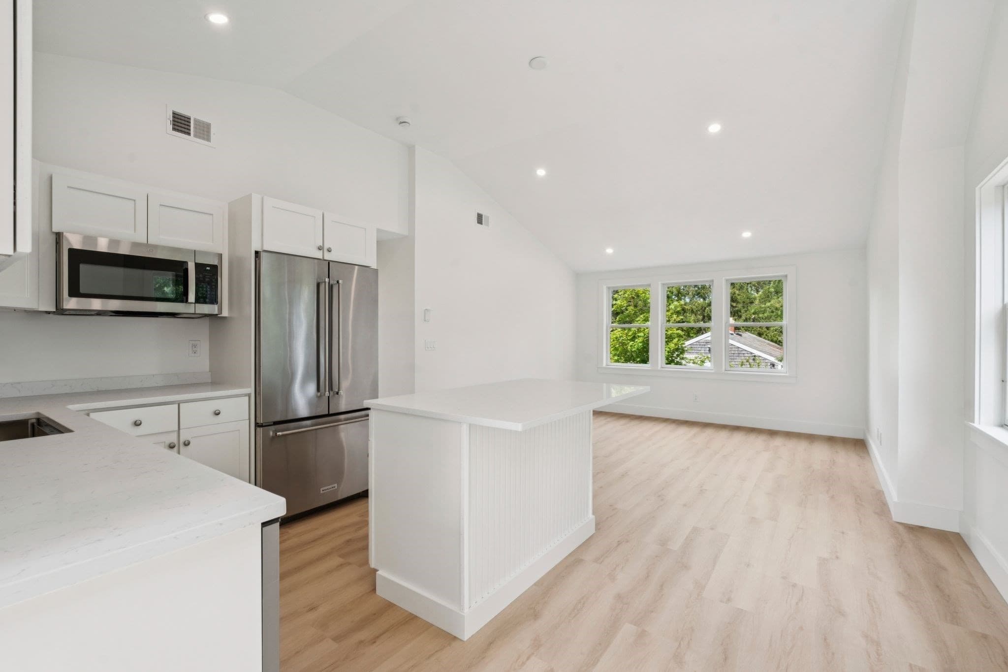 Single Family Residence at 80 Seacoast Shores Blvd, Falmouth MA 02536, Falmouth, photo 10 of 40