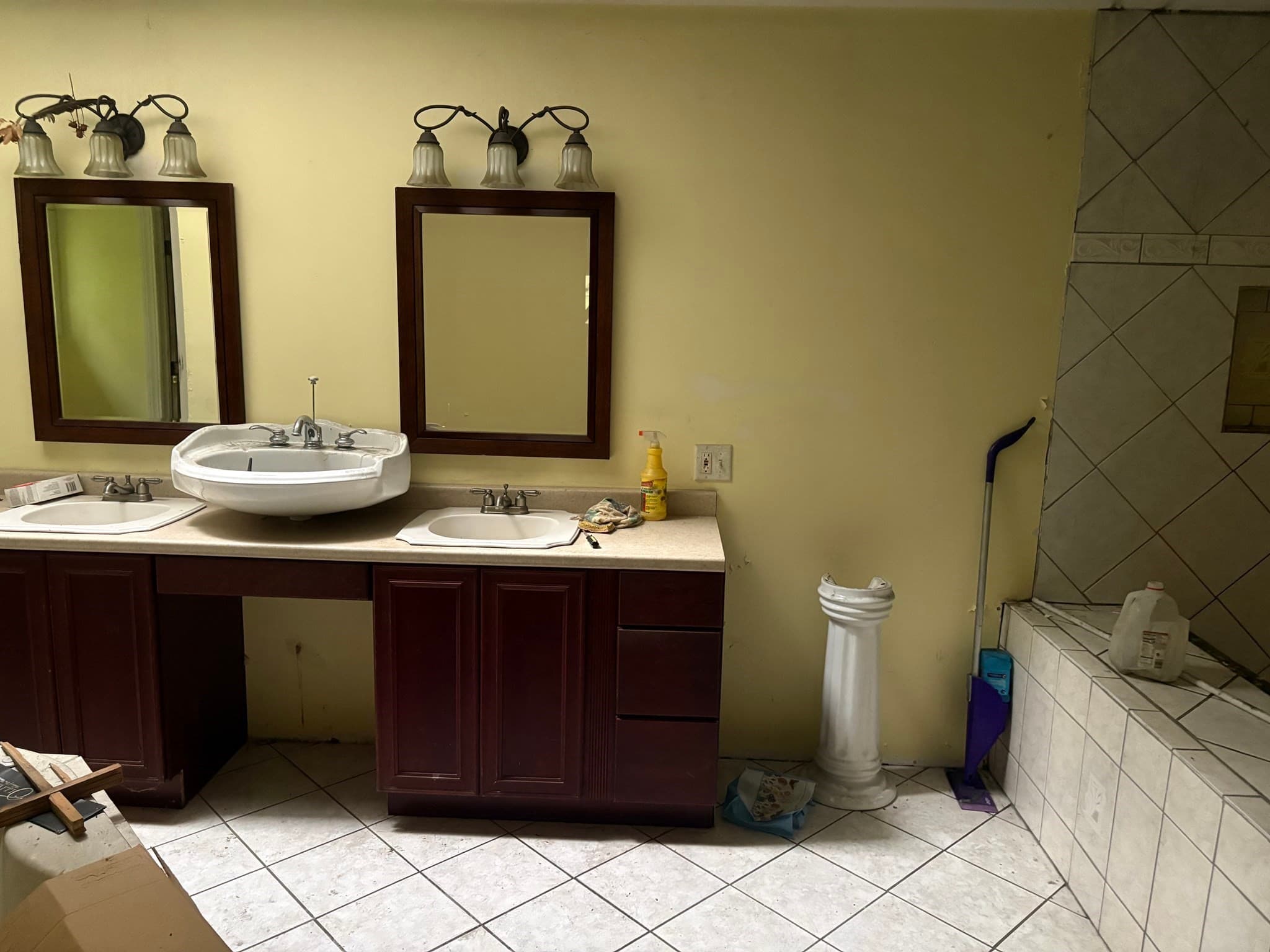 Single Family Residence at 130 Princeton Street, Gardner MA 01440, Gardner, photo 6 of 6