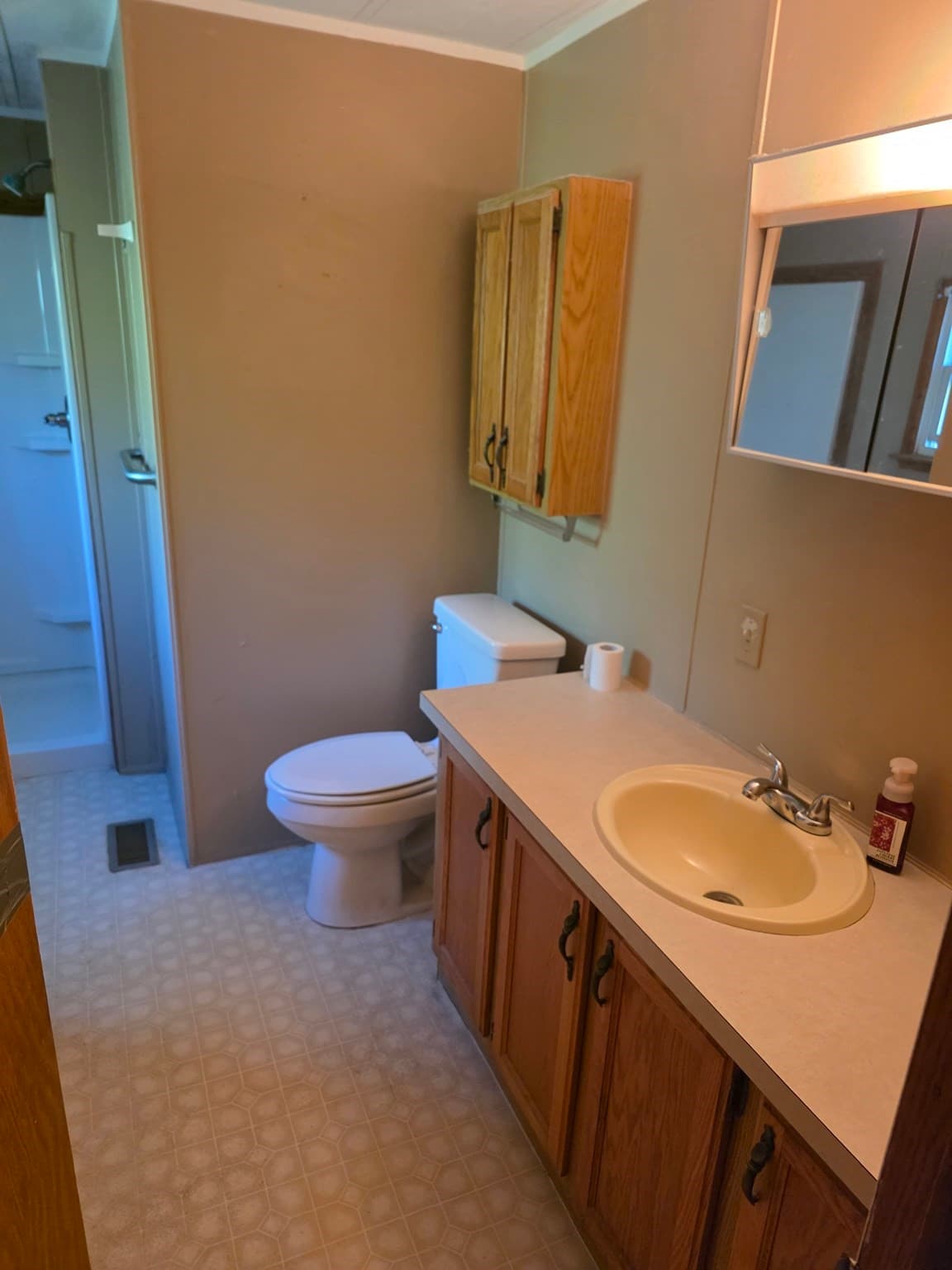 Mobile Home at 3 Lincoln Circle, Carver MA 02330, Carver, photo 23 of 25