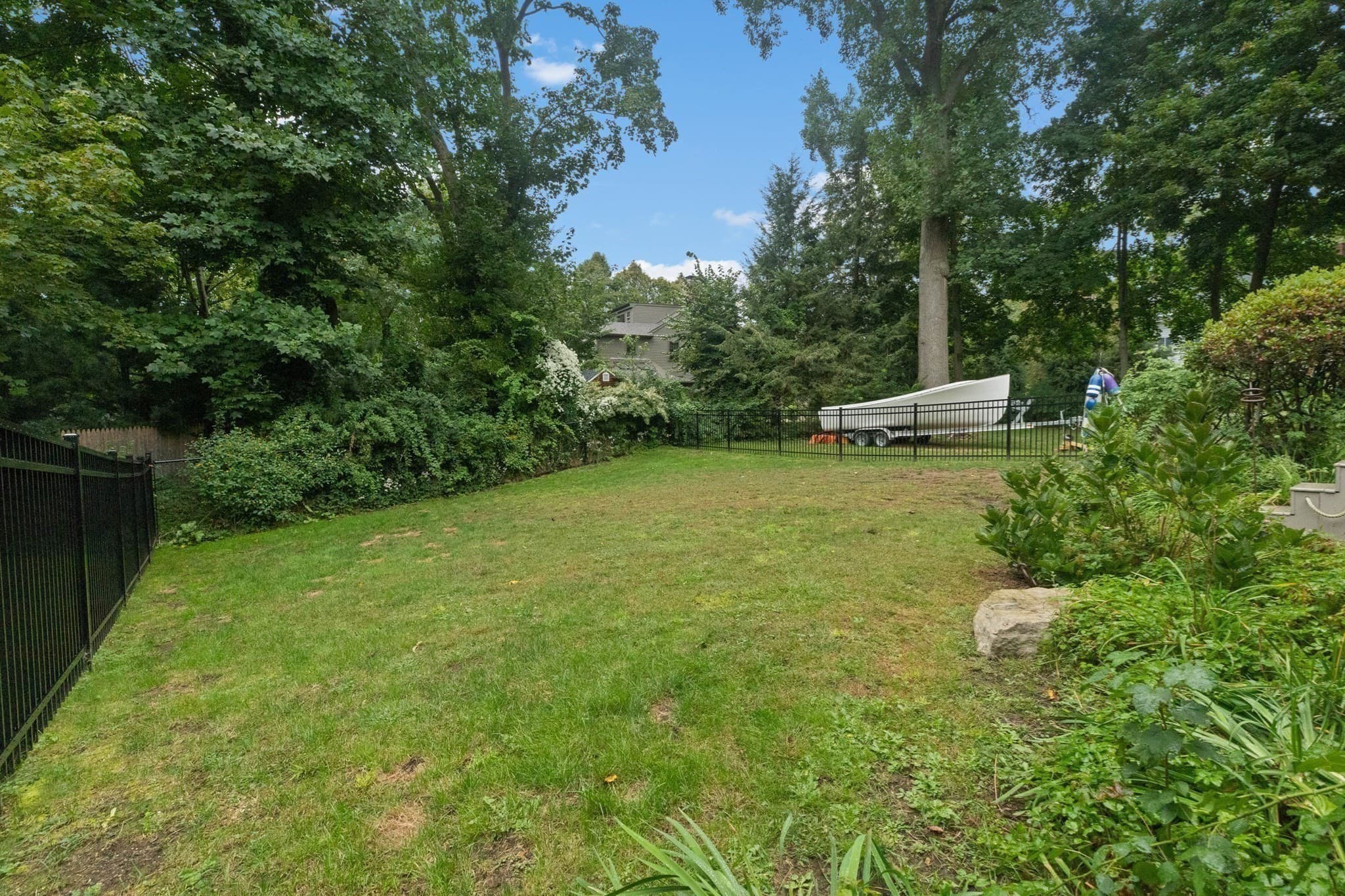Single Family Residence at 1 Elm Top Lane, Beverly MA 01915, Beverly, photo 33 of 36