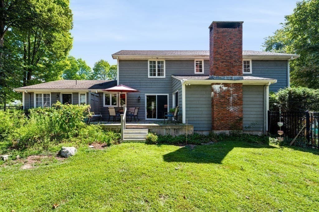 Single Family Residence at 1 Elm Top Lane, Beverly MA 01915, Beverly, photo 29 of 36