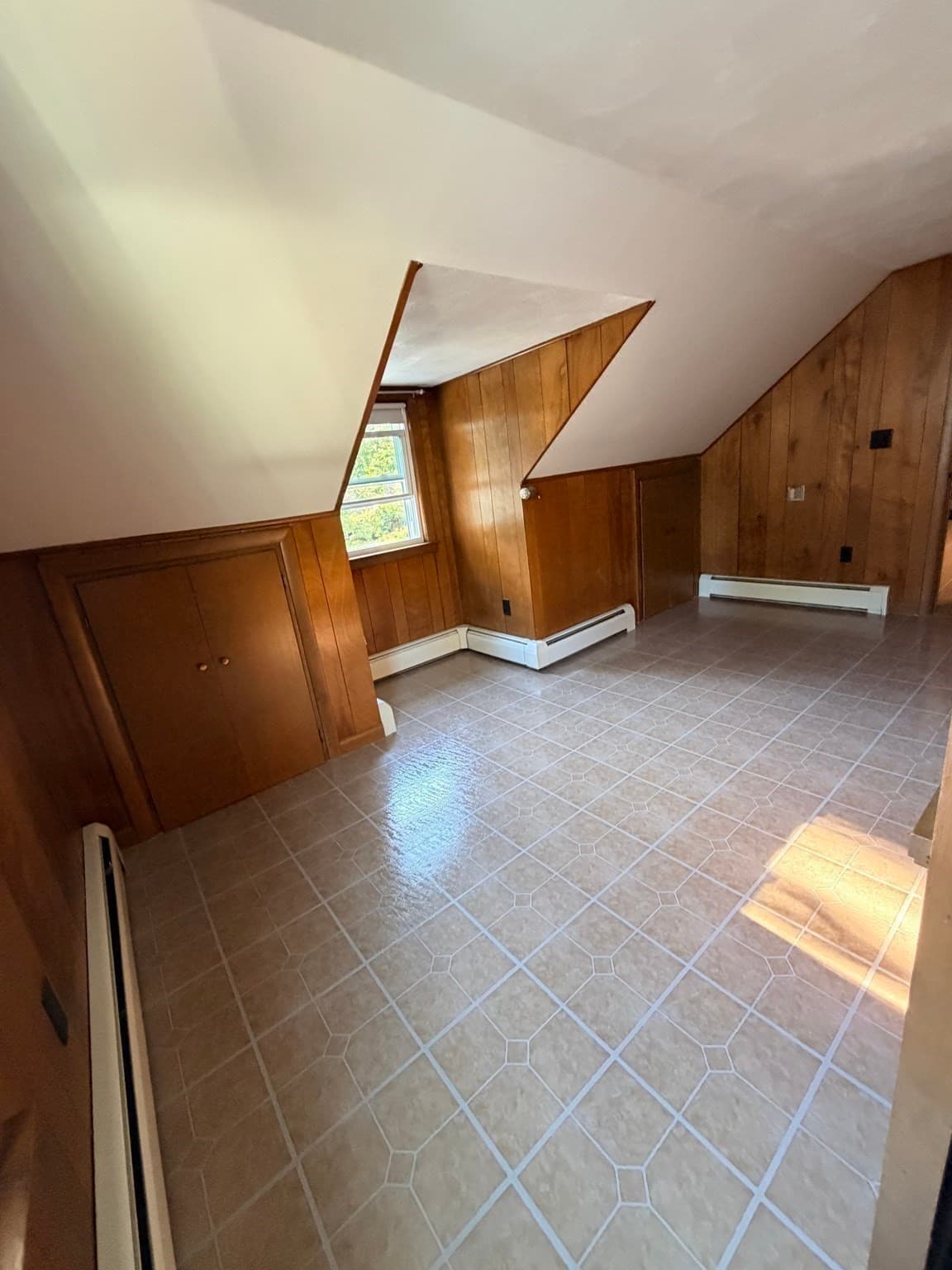 Single Family Residence at 169 Roosevelt Ave, Springfield MA 01118, Springfield, photo 12 of 30