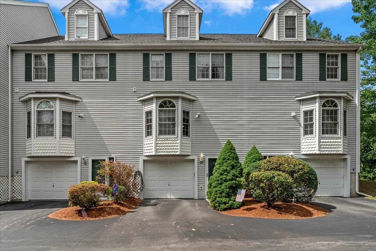 20 Waltham Dr # 20, Plainville MA 02762