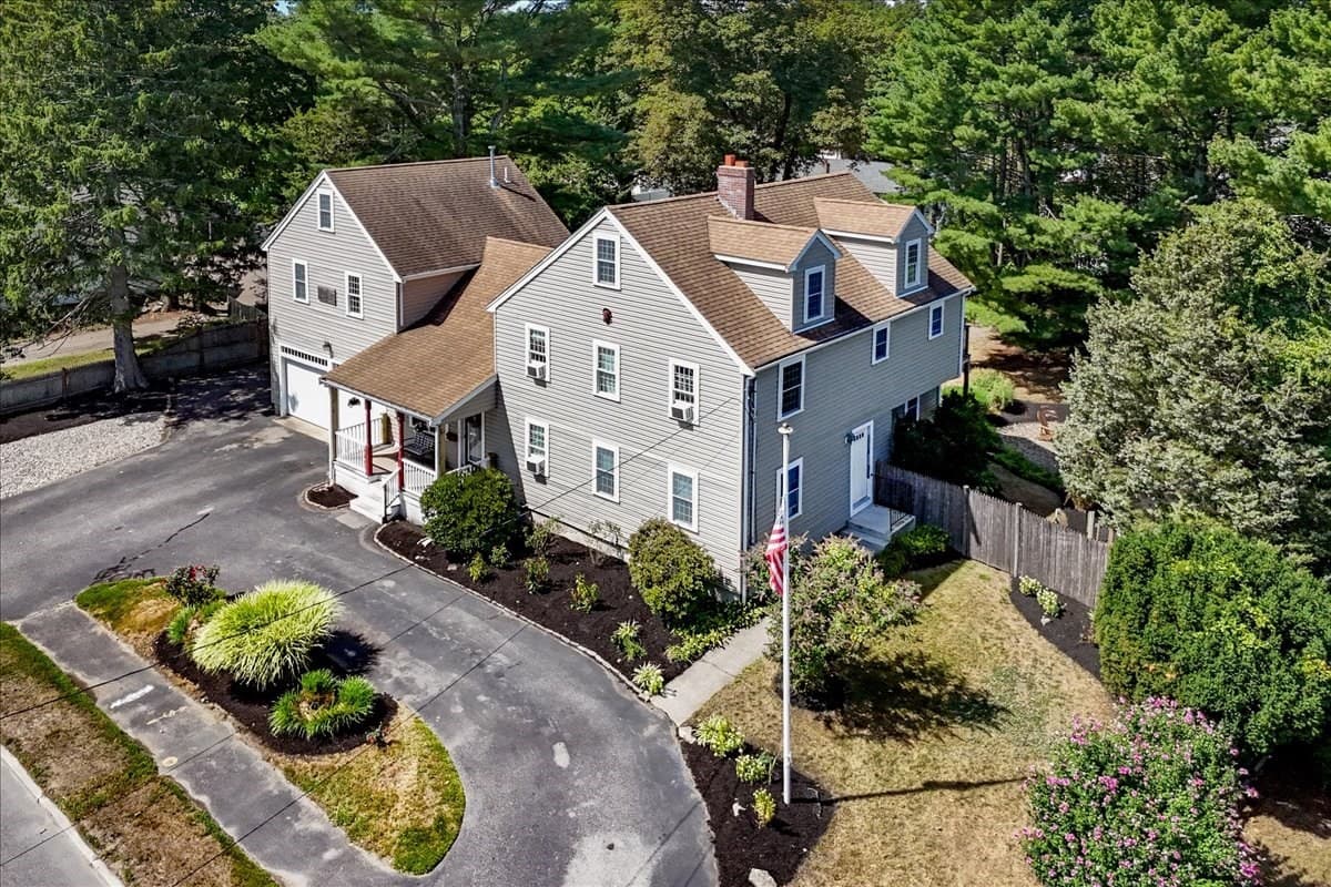 Single Family Residence at 514 Pleasant St, Weymouth MA 02190, Weymouth, photo 5 of 42