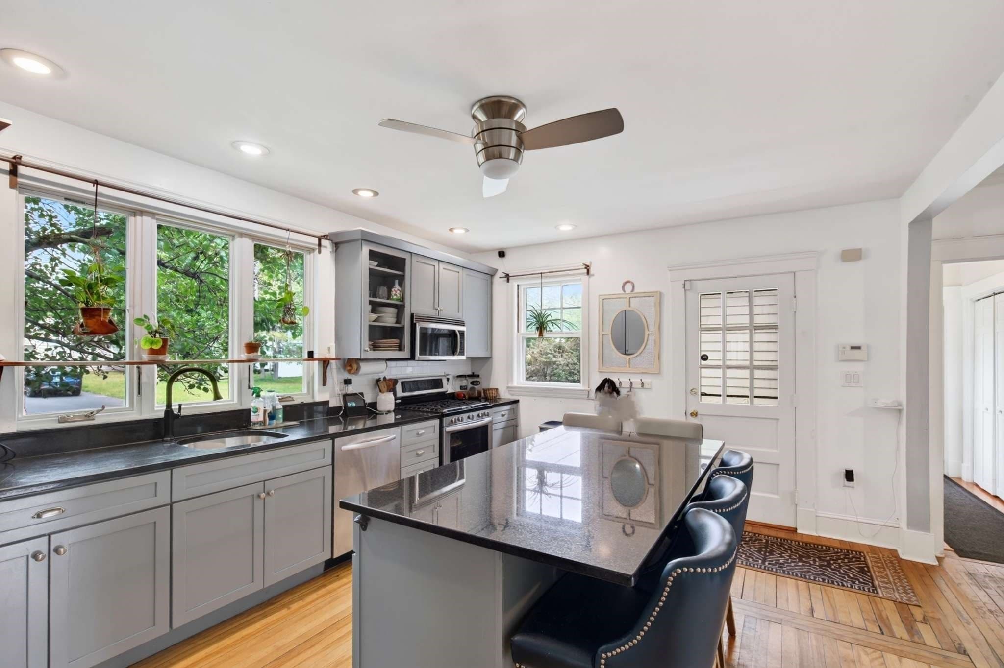 Single Family Residence at 362 Mount Vernon St, Dedham MA 02026, Dedham, photo 13 of 40