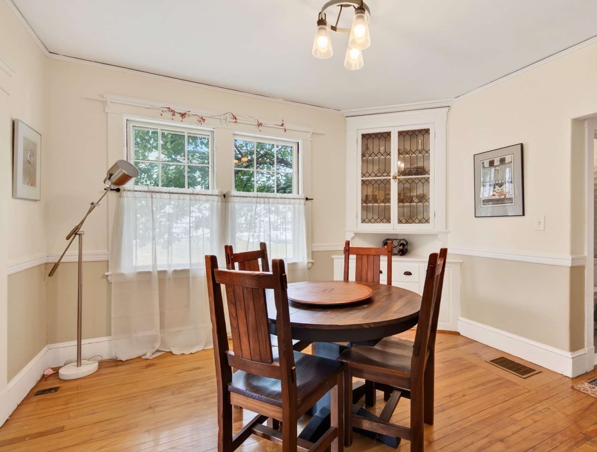 Single Family Residence at 362 Mount Vernon St, Dedham MA 02026, Dedham, photo 8 of 40