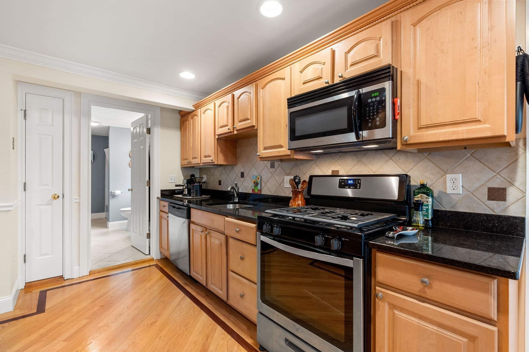 Condominium at 12 Maple Ave # 3, Andover MA 01810, Andover, photo 4 of 17