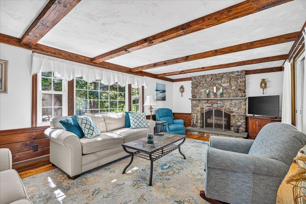 Single Family Residence at 293 Mayflower Cir, Hanover MA 02339, Hanover, photo 14 of 42