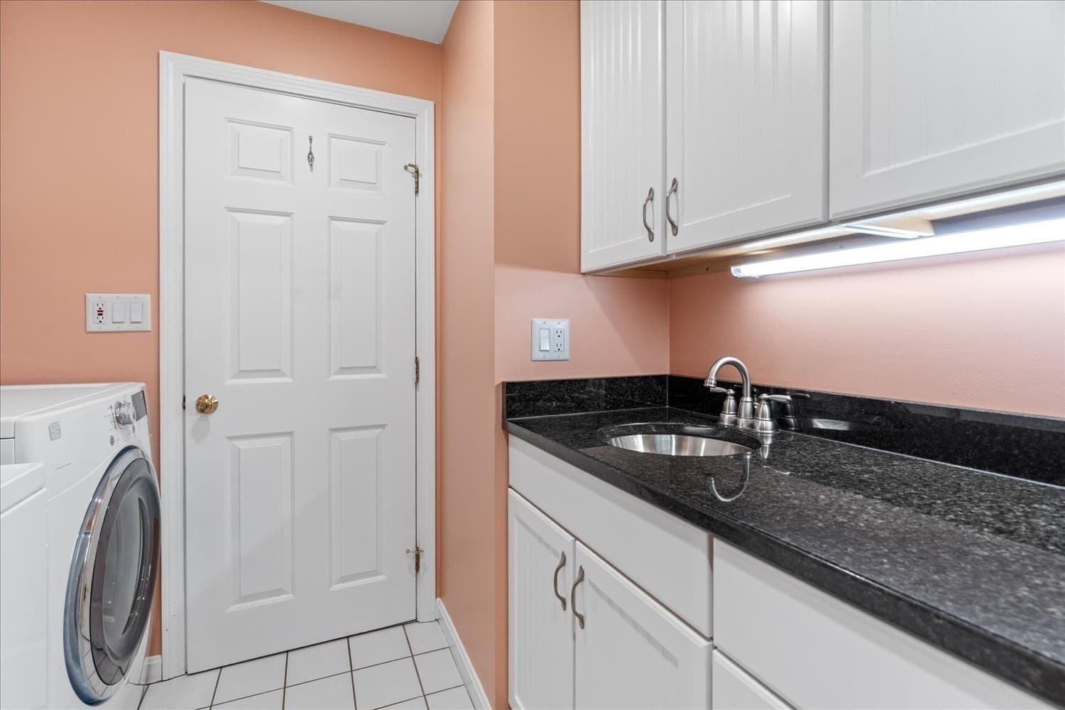 Single Family Residence at 32 Maple St, Norfolk MA 02056, Norfolk, photo 13 of 42