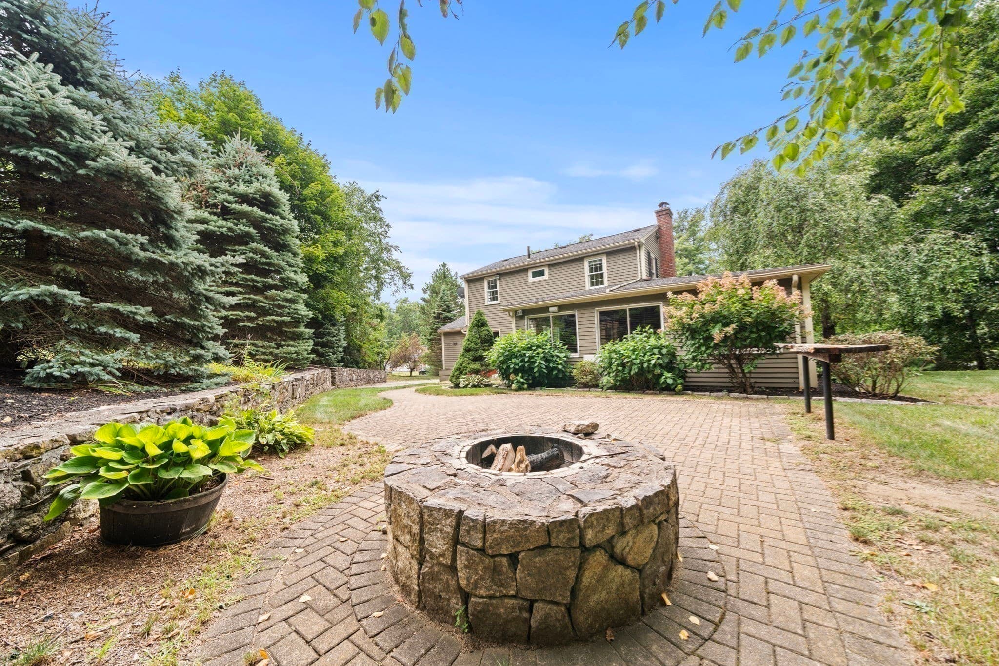 Single Family Residence at 102 Oak Ridge Drive, Ayer MA 01432, Ayer, photo 27 of 39