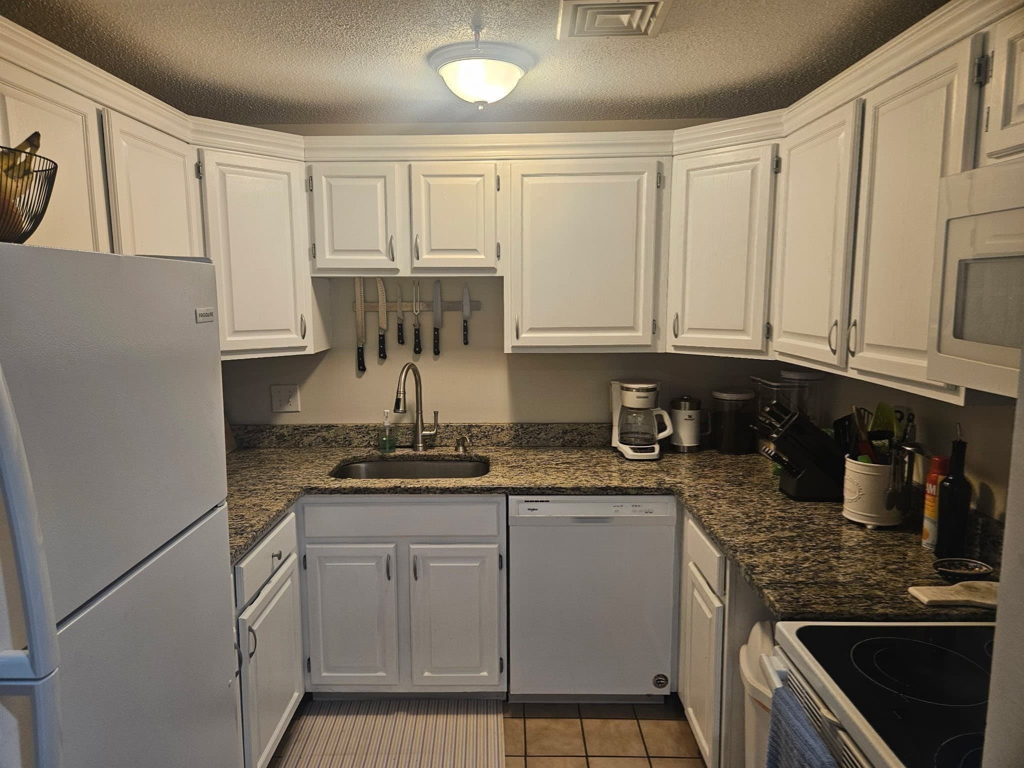 Condominium at 219 Central Street # 3E, Lowell MA 01852, Lowell, photo 17 of 35