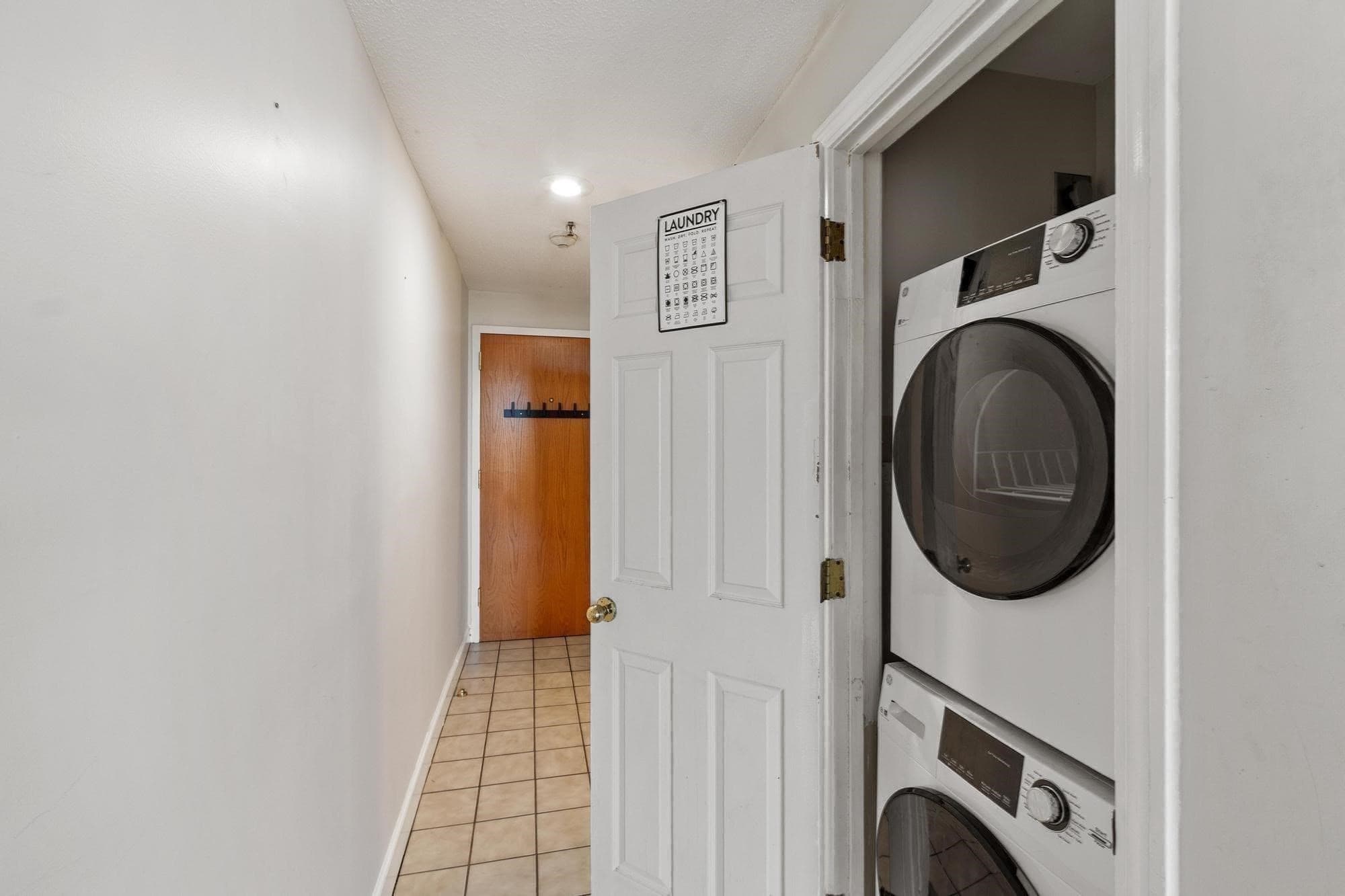 Condominium at 219 Central Street # 3E, Lowell MA 01852, Lowell, photo 18 of 35