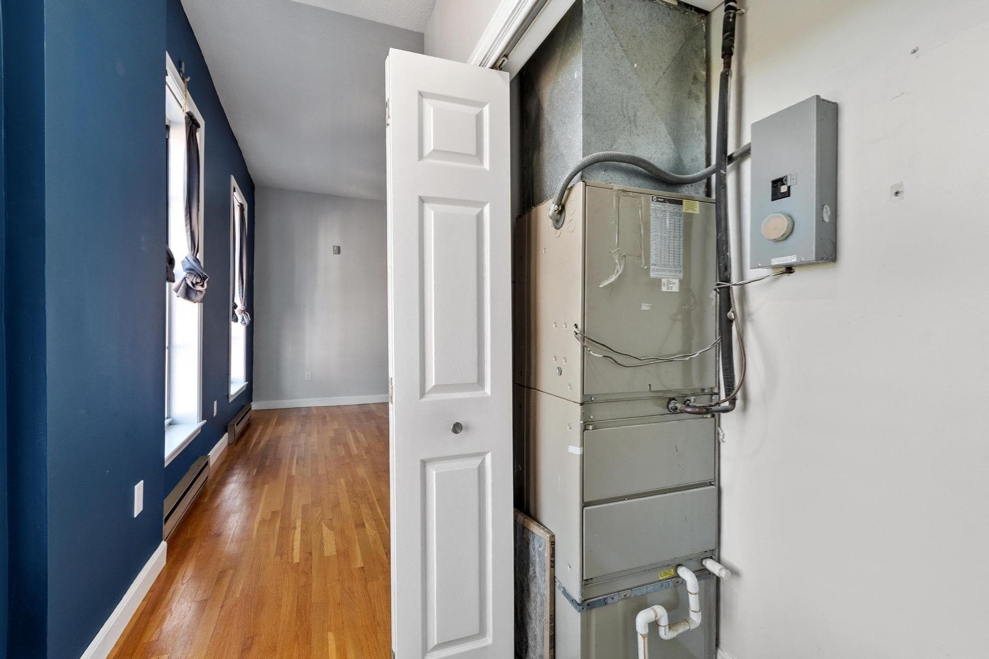 Condominium at 219 Central Street # 3E, Lowell MA 01852, Lowell, photo 19 of 35