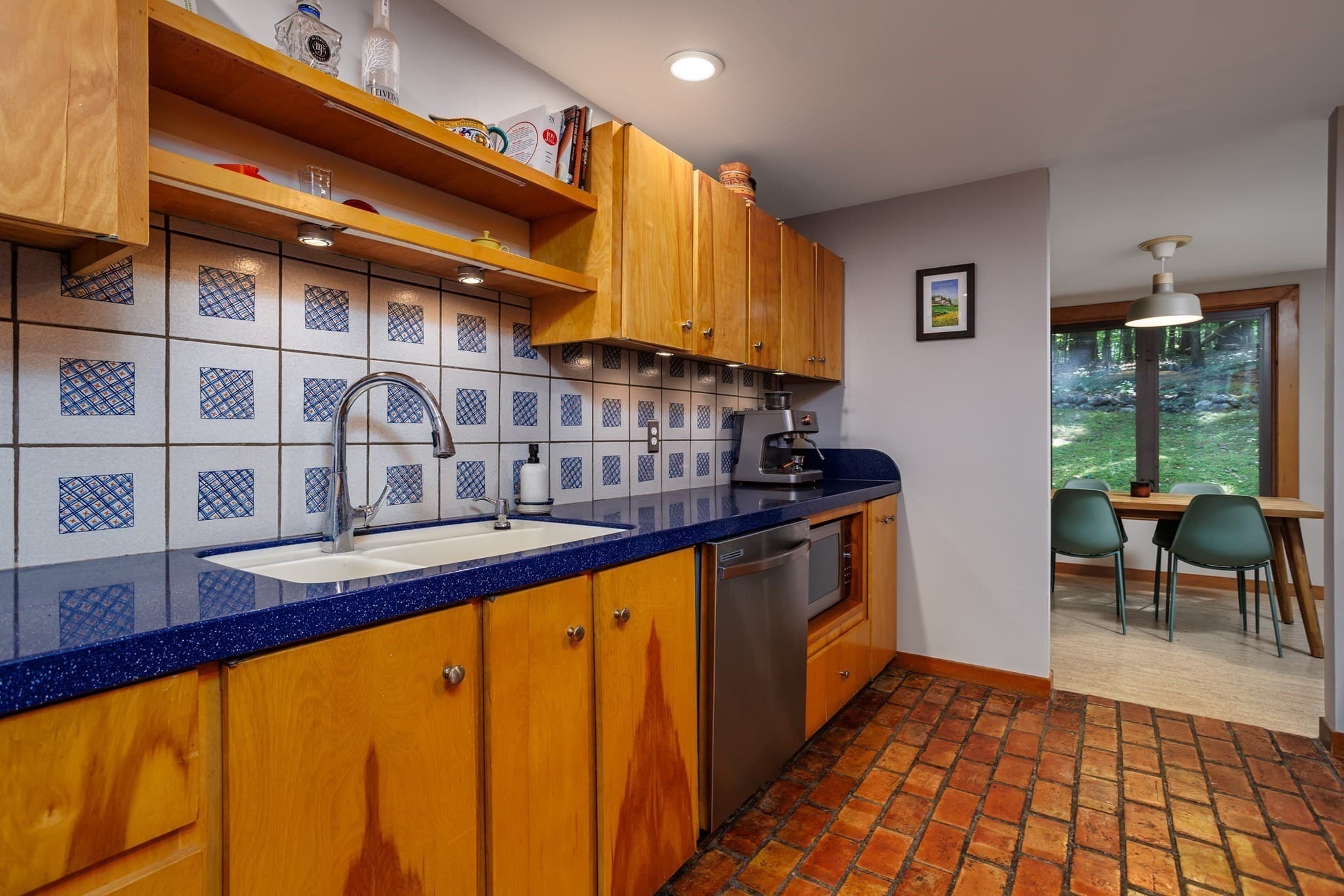 Single Family Residence at 23-25 Hog Hill Rd, Pepperell MA 01463, Pepperell, photo 4 of 41