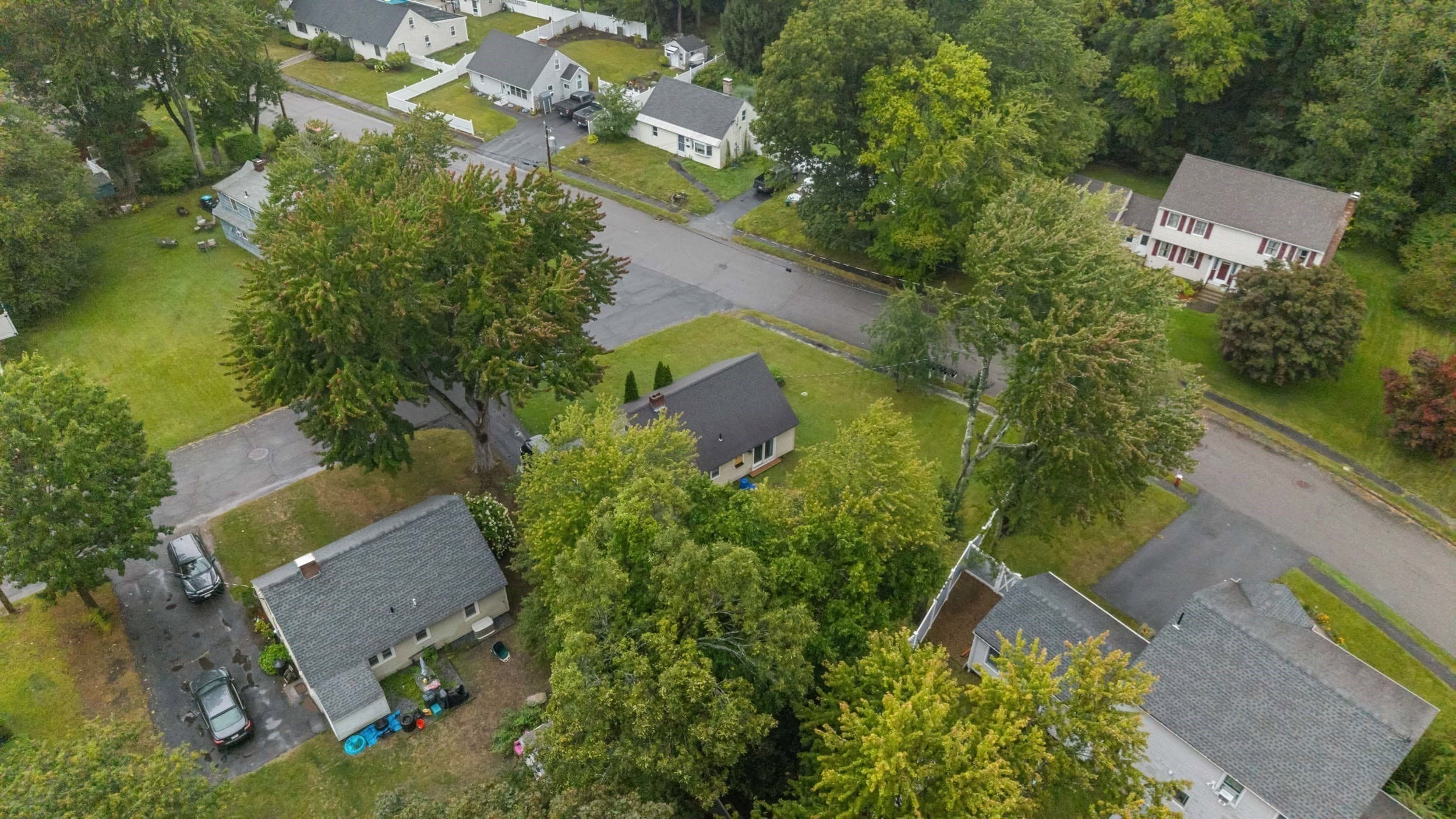 Single Family Residence at 30 Bellridge Dr, Shrewsbury MA 01545, Shrewsbury, photo 34 of 35
