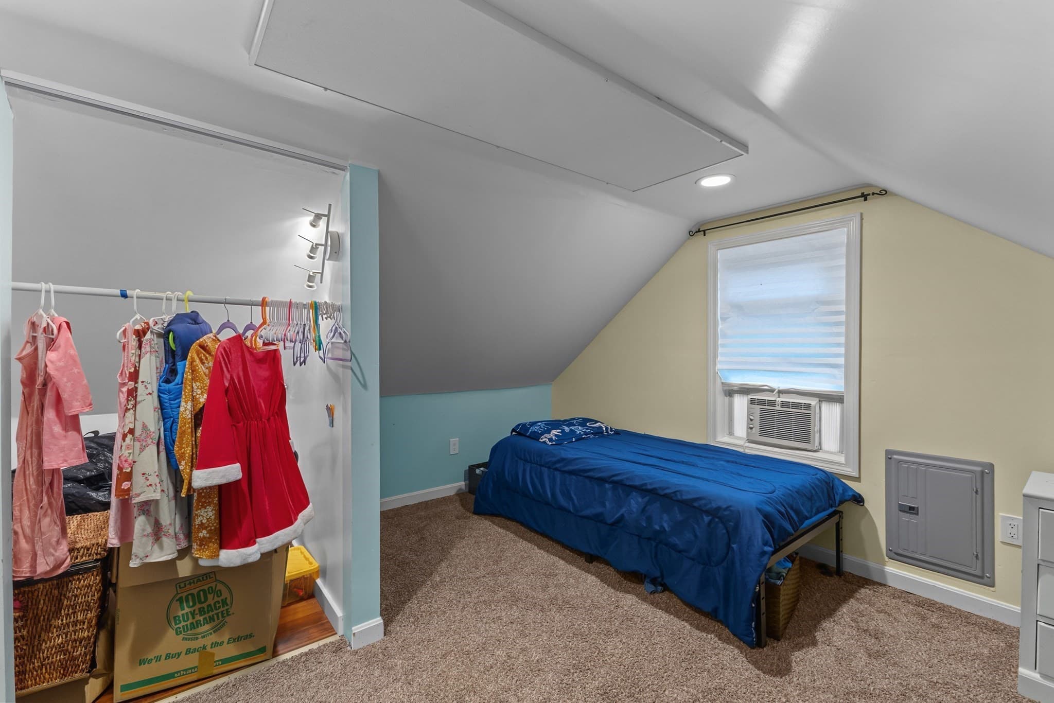 Single Family Residence at 30 Bellridge Dr, Shrewsbury MA 01545, Shrewsbury, photo 25 of 35