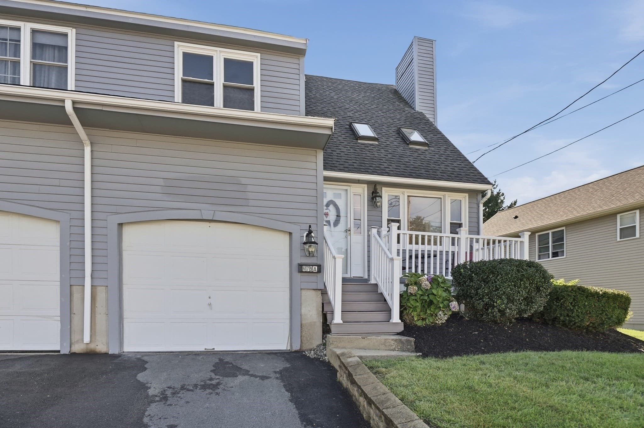 Single Family Residence at 679-A Burncoat Street, Worcester MA 01606, Worcester, photo 2 of 27