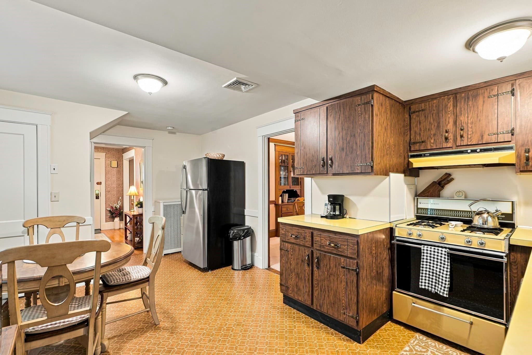 Single Family Residence at 46 Prentice St, Waltham MA 02451, photo 20 of 40