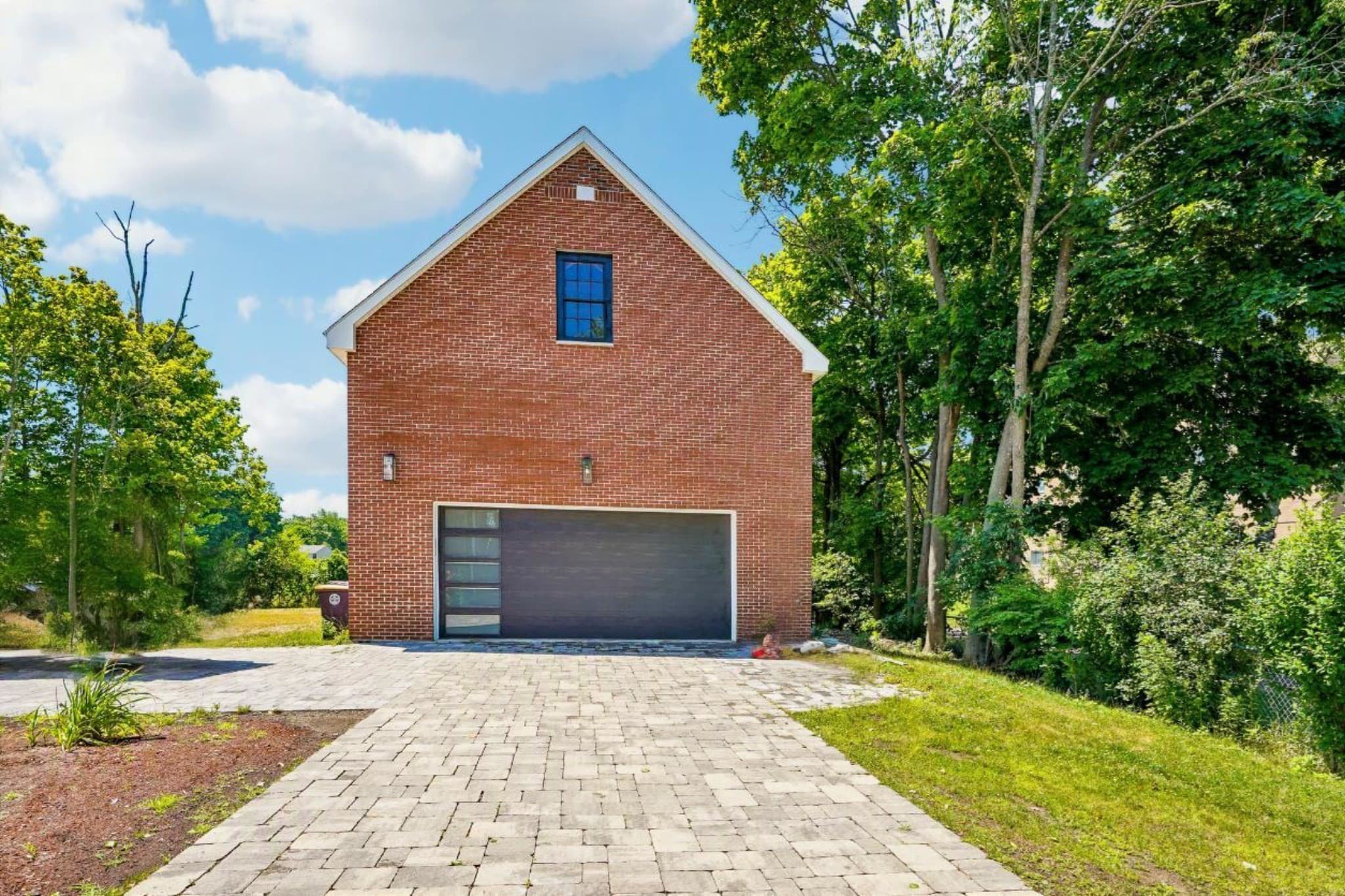 Condominium at 41 Union St # B, Weymouth MA 02190, photo 22 of 28