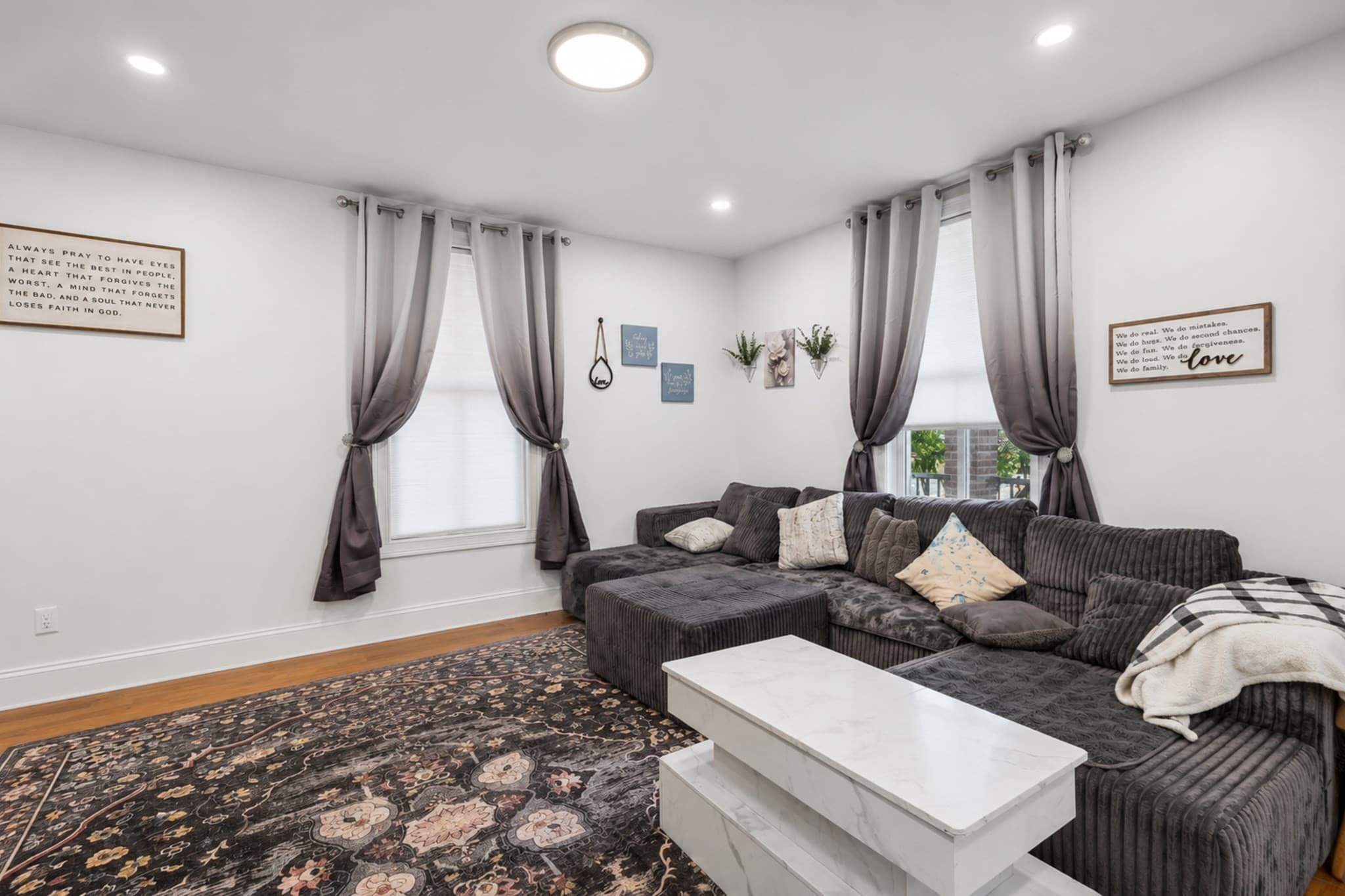 Condominium at 41 Union St # A, Weymouth MA 02190, photo 7 of 27