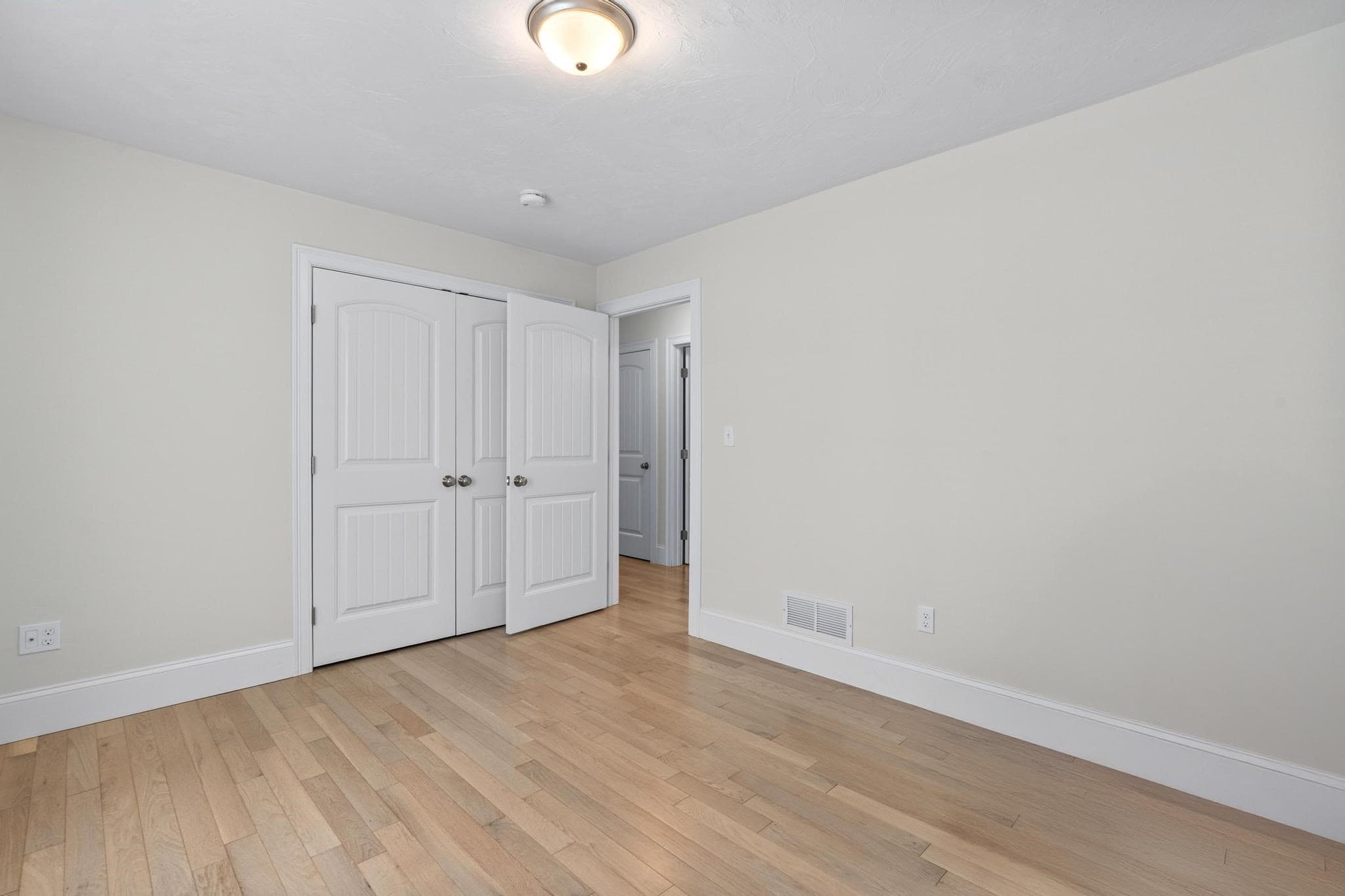 Single Family Residence at 16 Wedge Drive, Lakeville MA 02347, Lakeville, photo 20 of 37