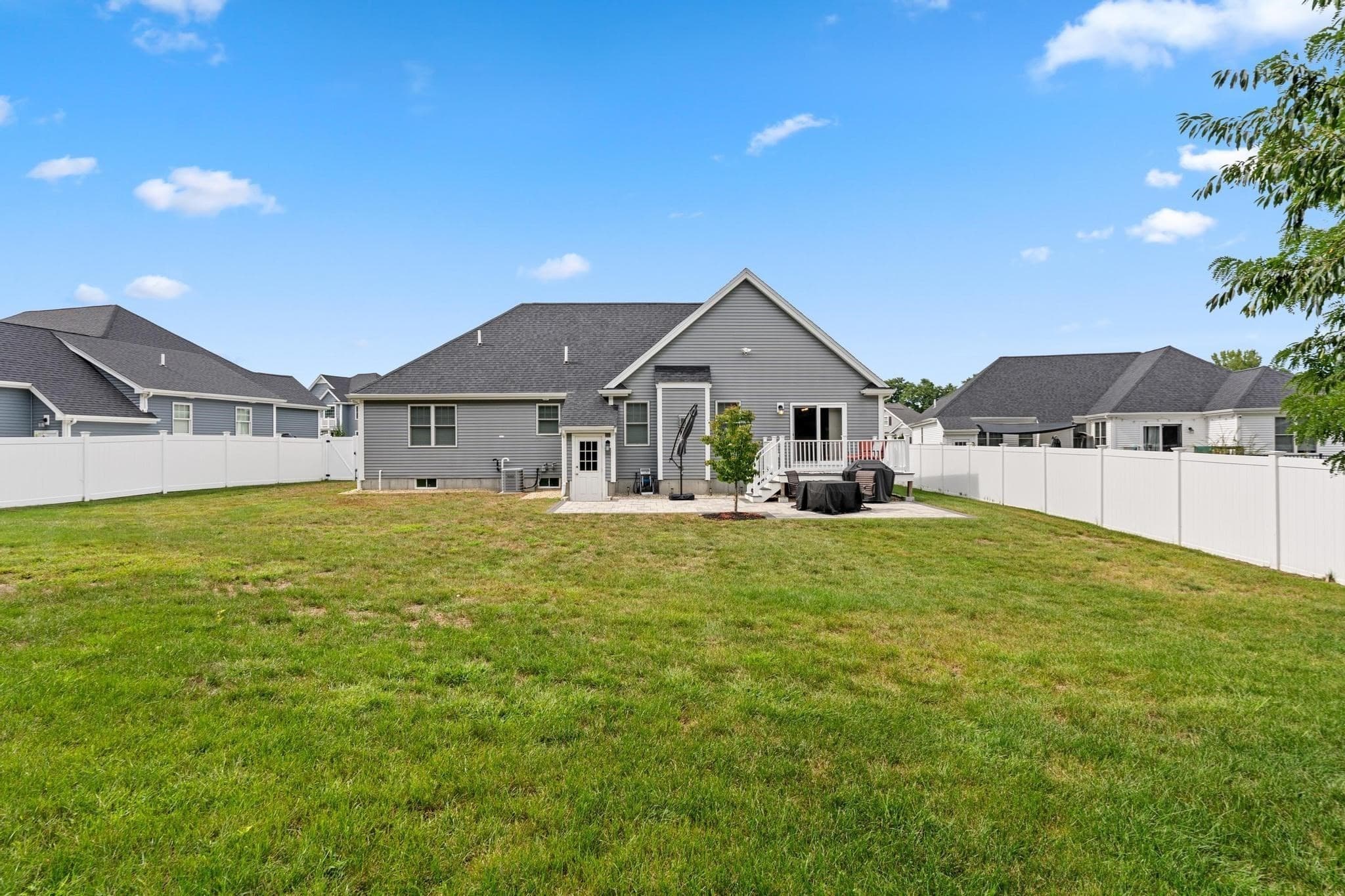 Single Family Residence at 16 Wedge Drive, Lakeville MA 02347, Lakeville, photo 31 of 37