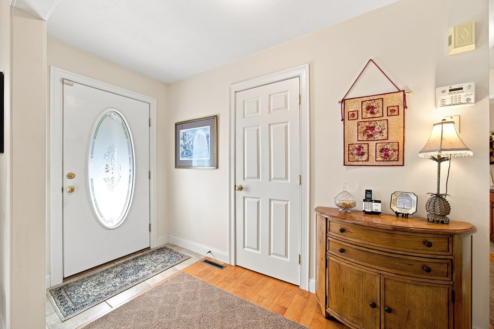 Condominium at 9 Parc Place # 2, Southampton MA 01073, Southampton, photo 3 of 28