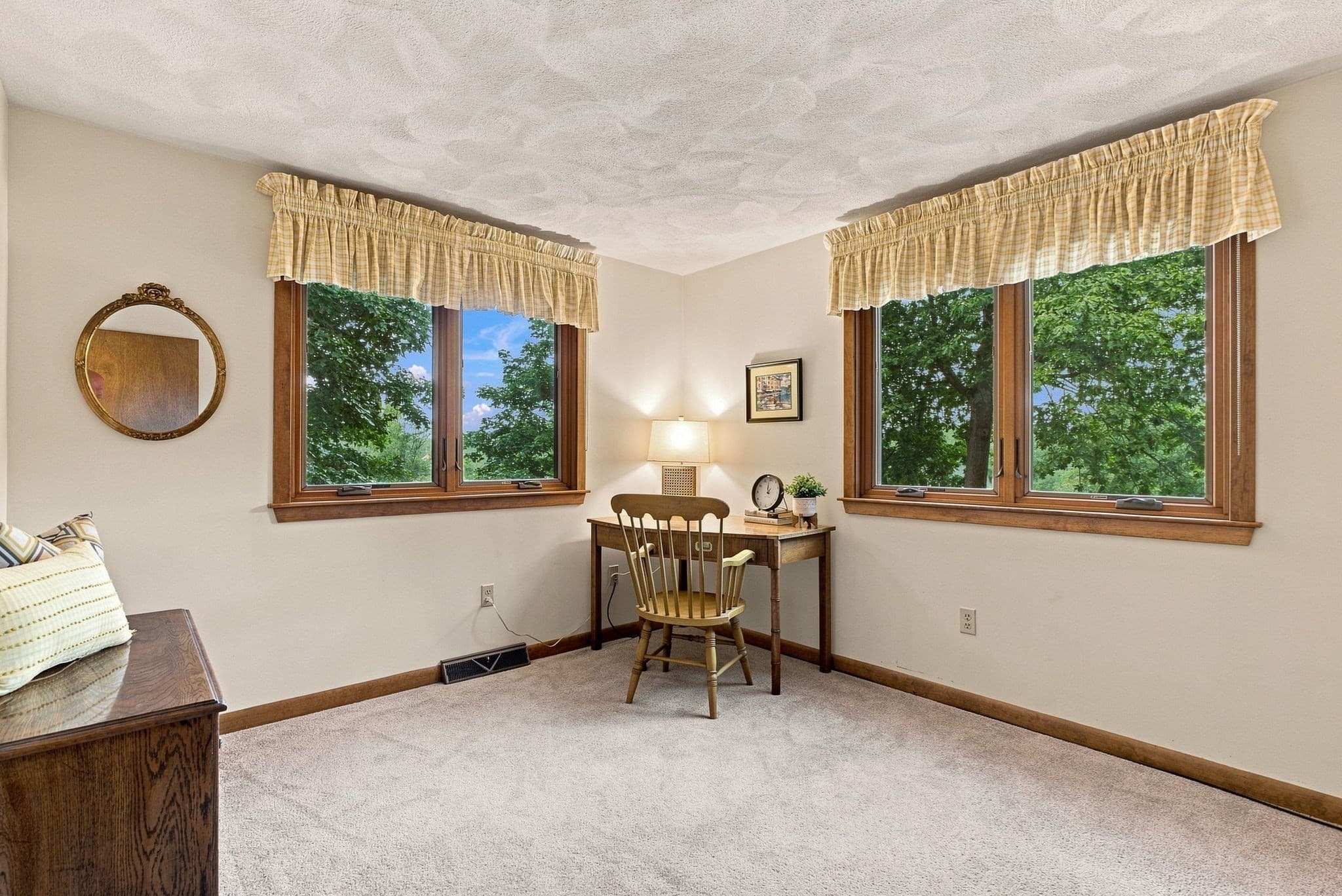 Single Family Residence at 1 Utica Dr, Hudson MA 01749, Hudson, photo 26 of 36