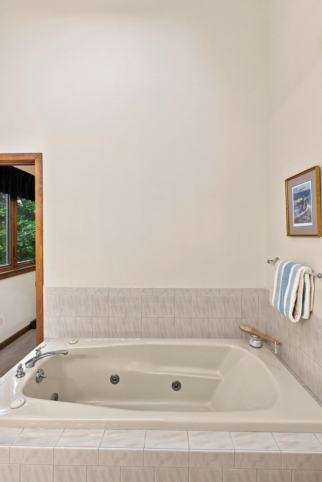 Single Family Residence at 1 Utica Dr, Hudson MA 01749, Hudson, photo 29 of 36