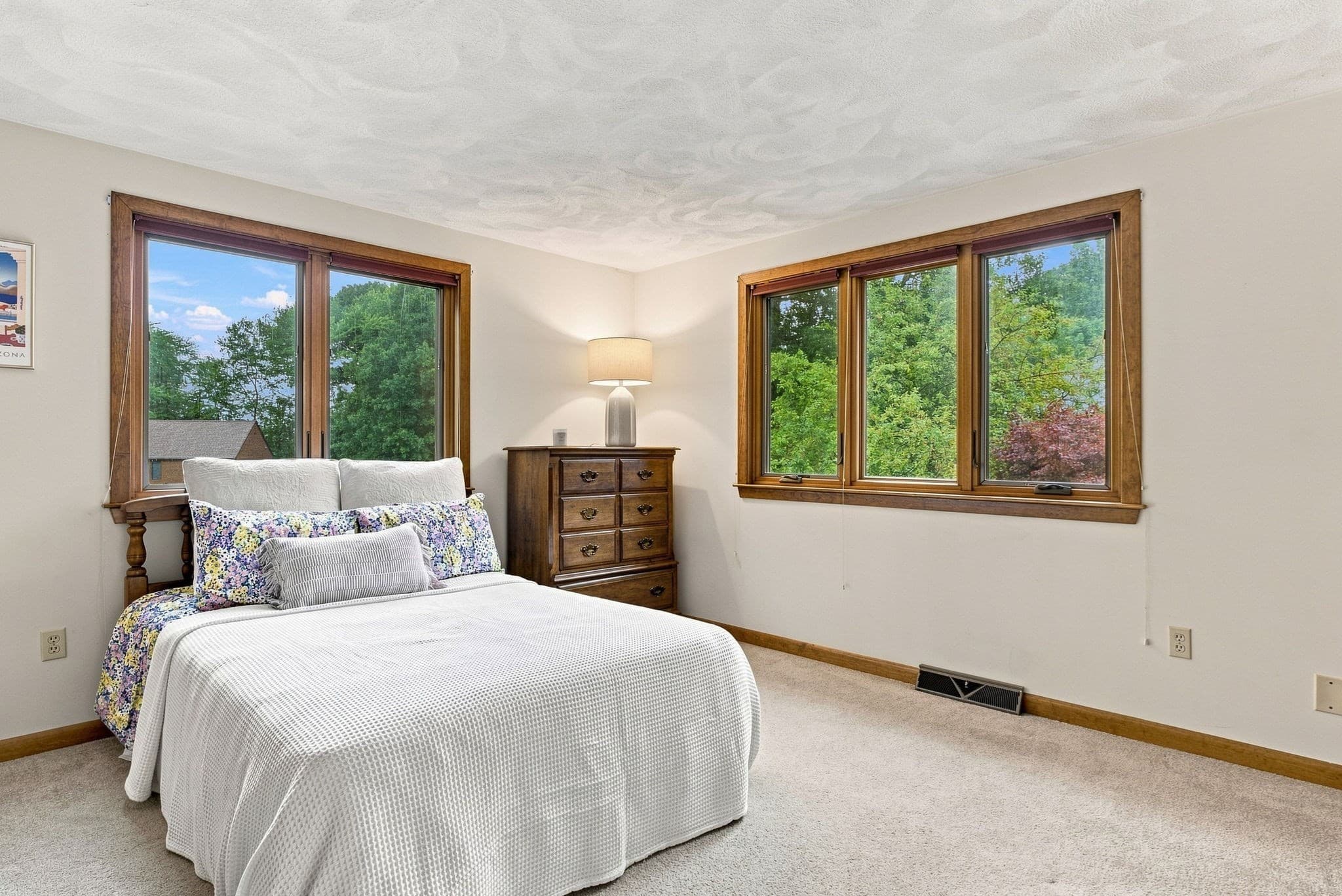 Single Family Residence at 1 Utica Dr, Hudson MA 01749, Hudson, photo 25 of 36