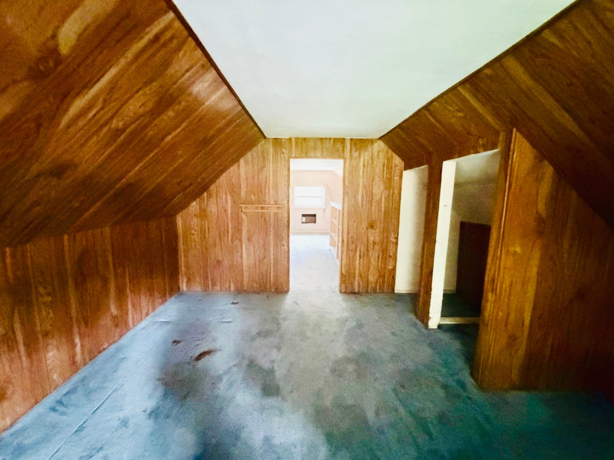 Single Family Residence at 433 Gifford Street, Springfield MA 01118, Springfield, photo 17 of 21