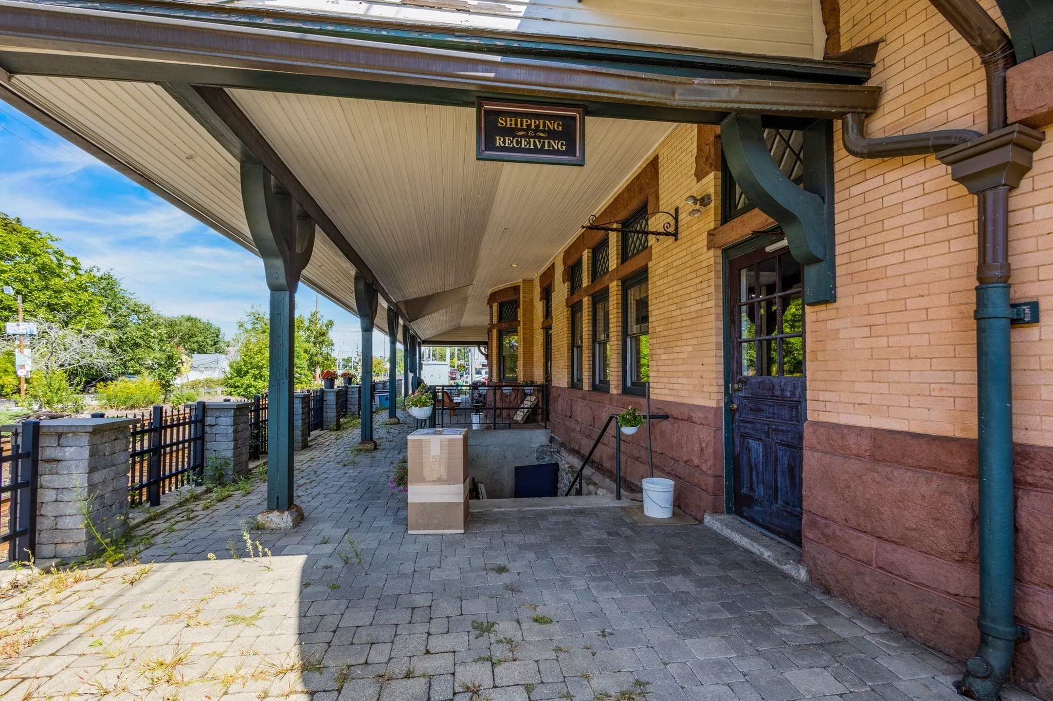 Commercial Sale at 100 School St, Andover MA 01810, Andover, photo 4 of 7