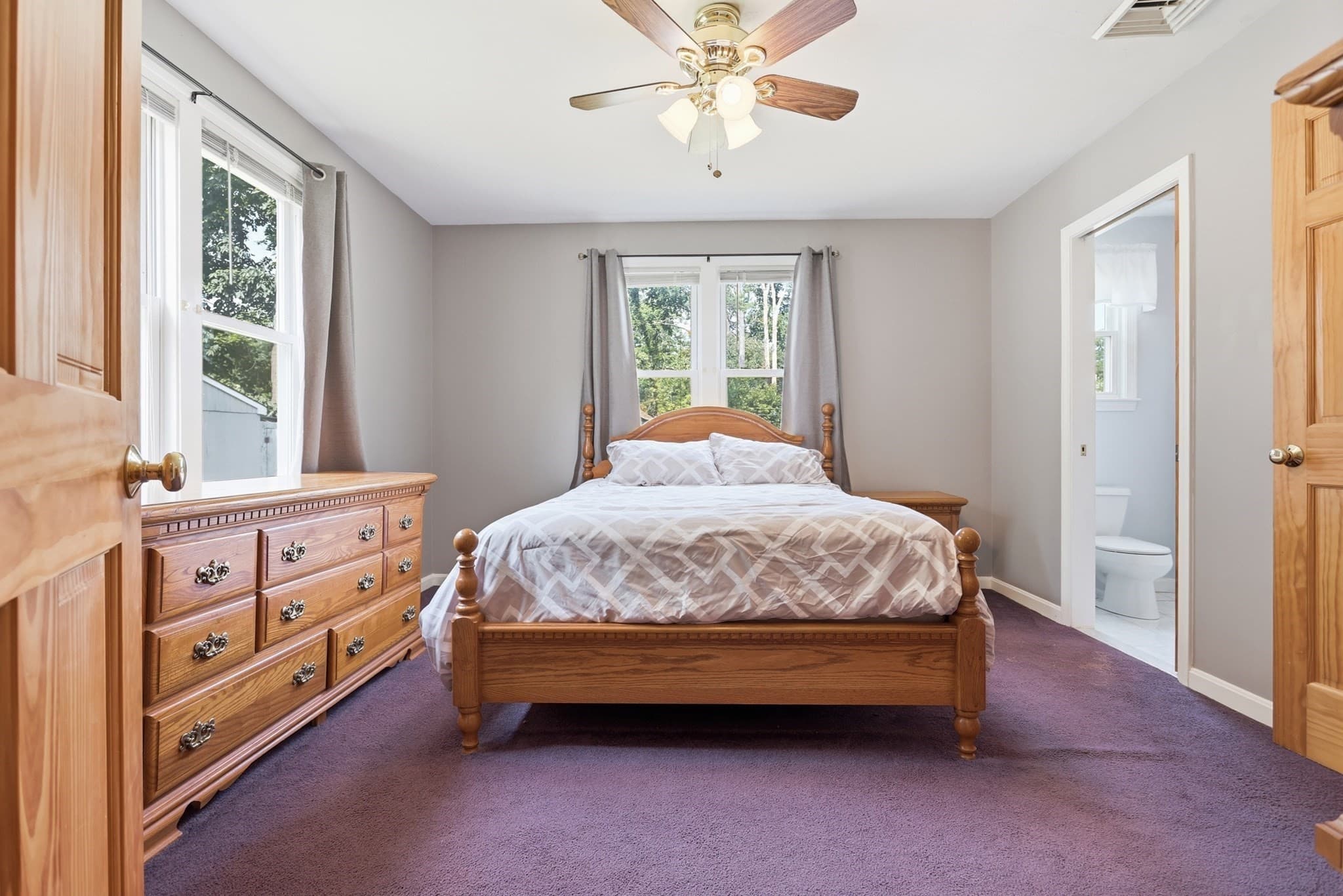 Single Family Residence at 6 Oak Road, Littleton MA 01460, Littleton, photo 19 of 29
