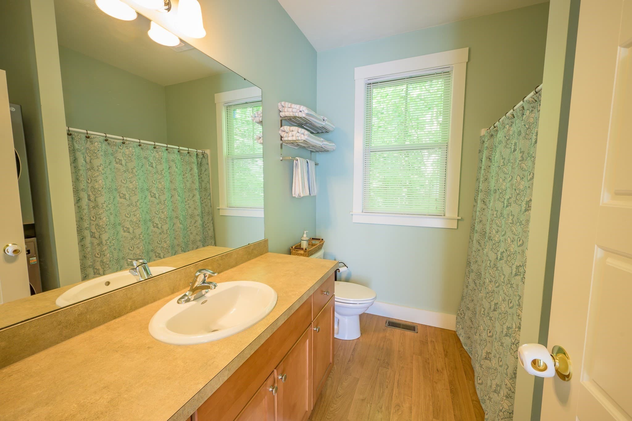 Condominium at 37 Fox Run # 37, Westford MA 01886, photo 12 of 29