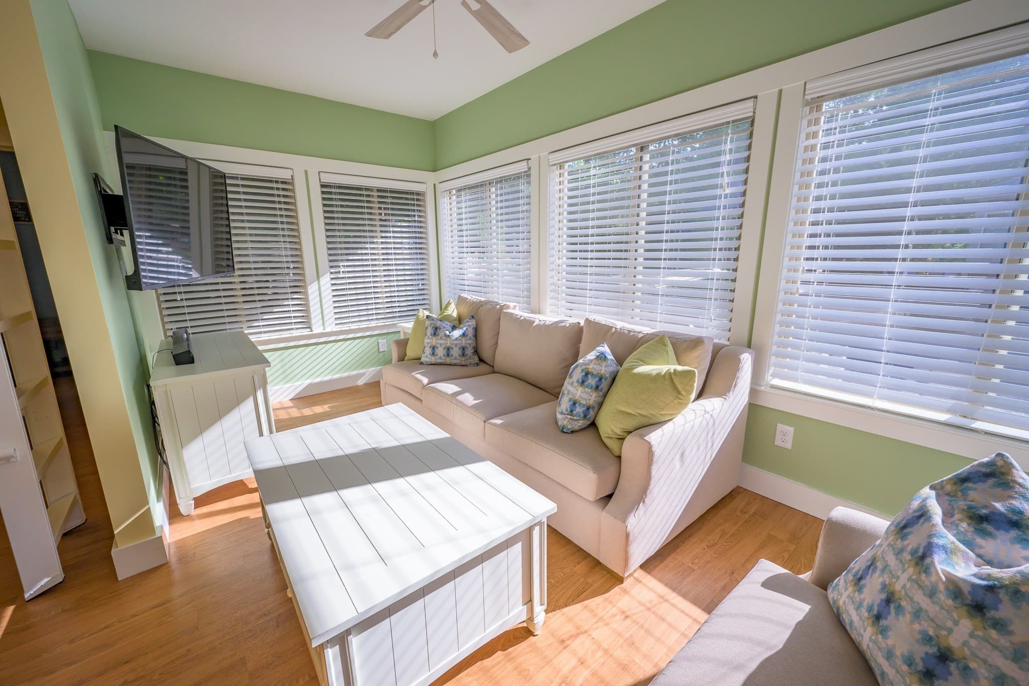 Condominium at 37 Fox Run # 37, Westford MA 01886, photo 7 of 29
