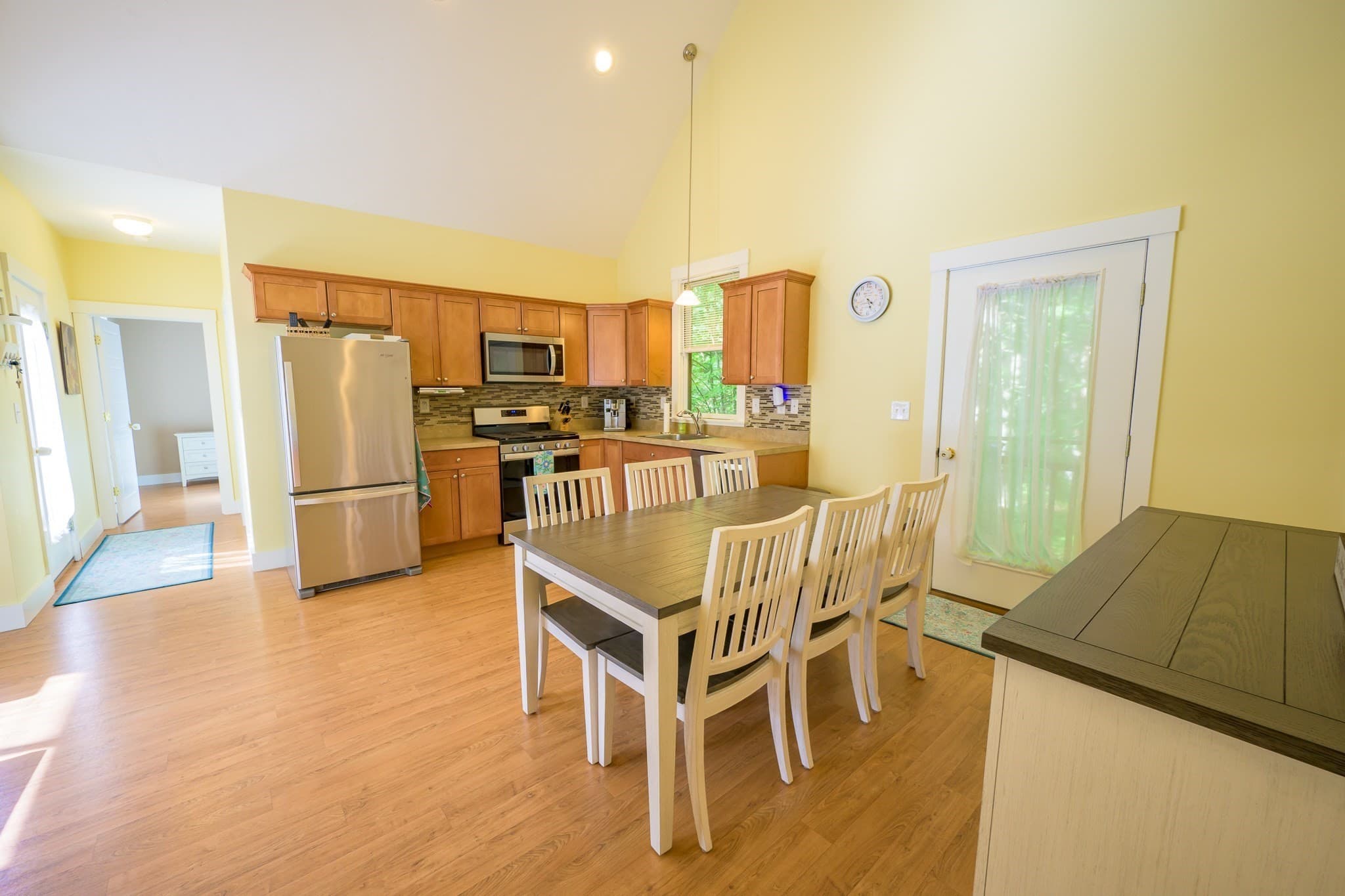 Condominium at 37 Fox Run # 37, Westford MA 01886, photo 9 of 29