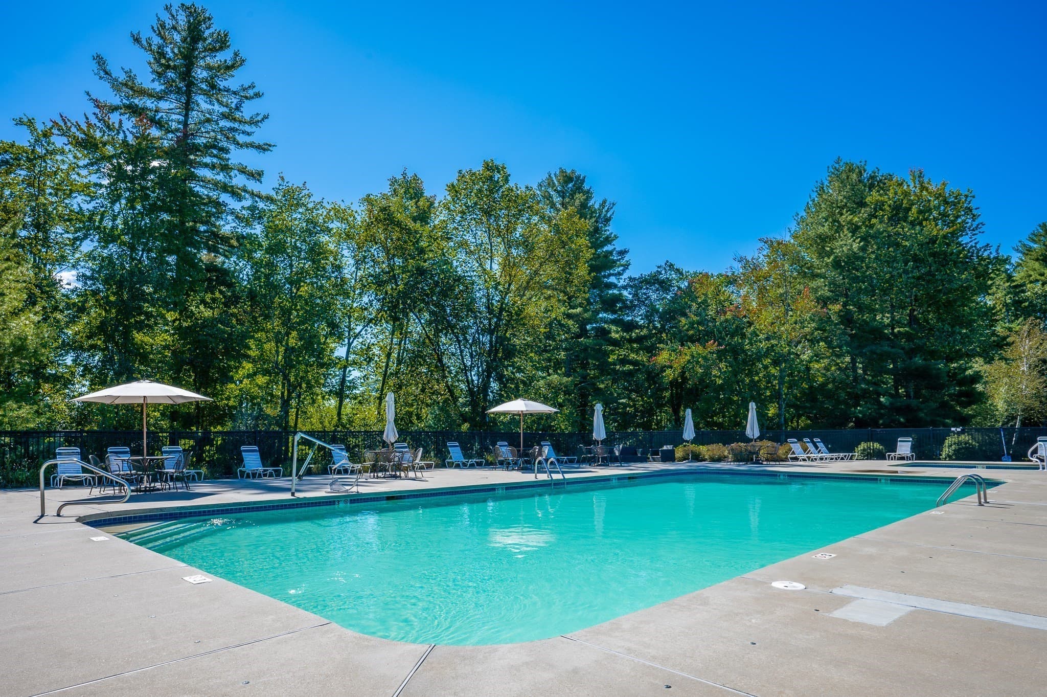 Condominium at 37 Fox Run # 37, Westford MA 01886, photo 19 of 29