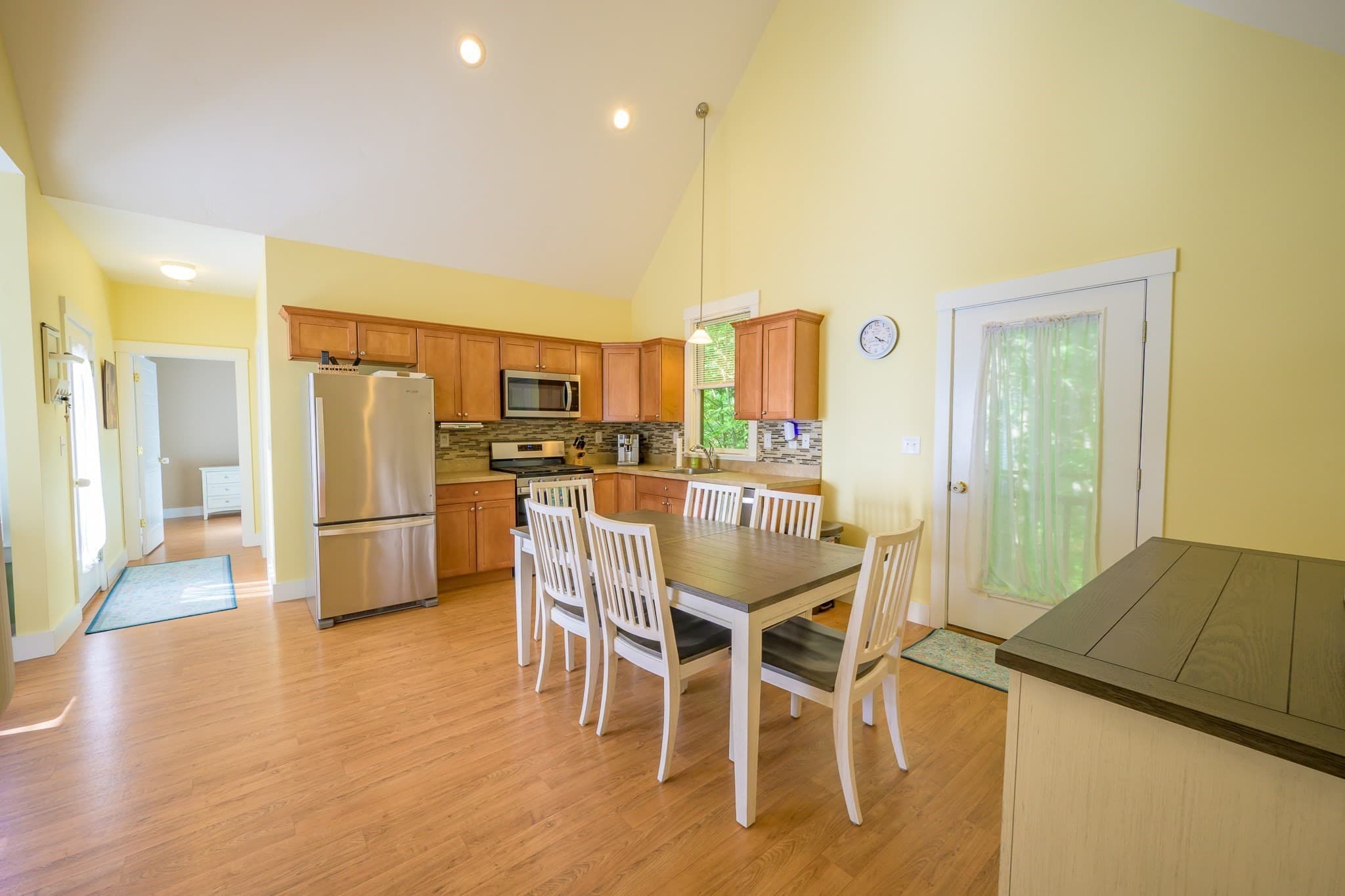 Condominium at 37 Fox Run # 37, Westford MA 01886, photo 8 of 29