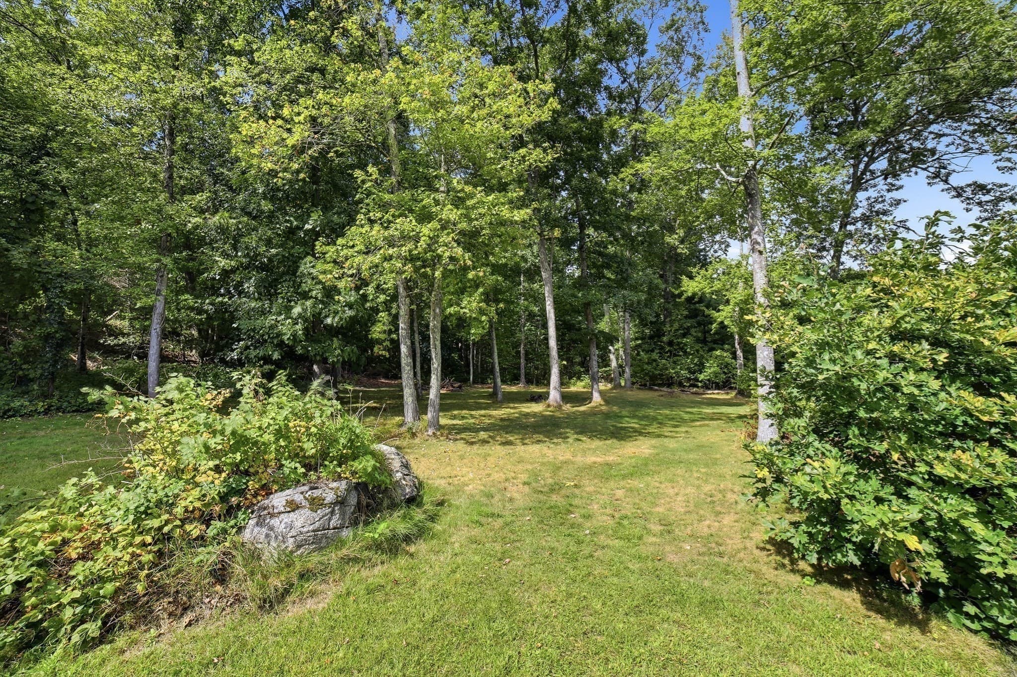 Single Family Residence at 425 River Road, Uxbridge MA 01569, Uxbridge, photo 28 of 30