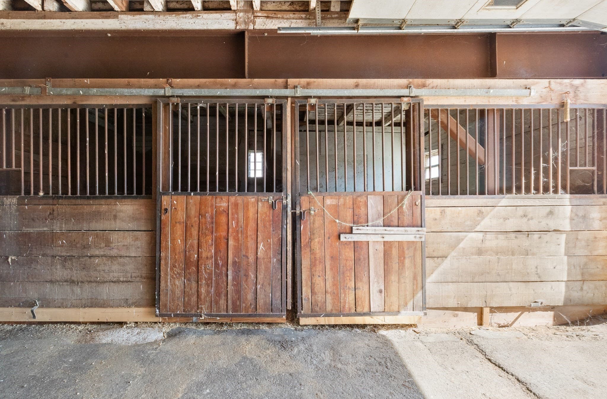 Equestrian at 87 S Hampton Rd, Amesbury MA 01913, Amesbury, photo 26 of 42