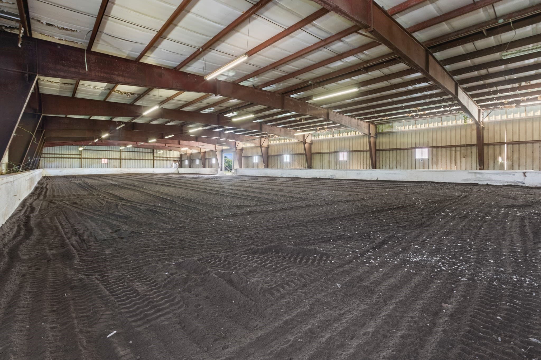 Equestrian at 87 S Hampton Rd, Amesbury MA 01913, Amesbury, photo 32 of 42