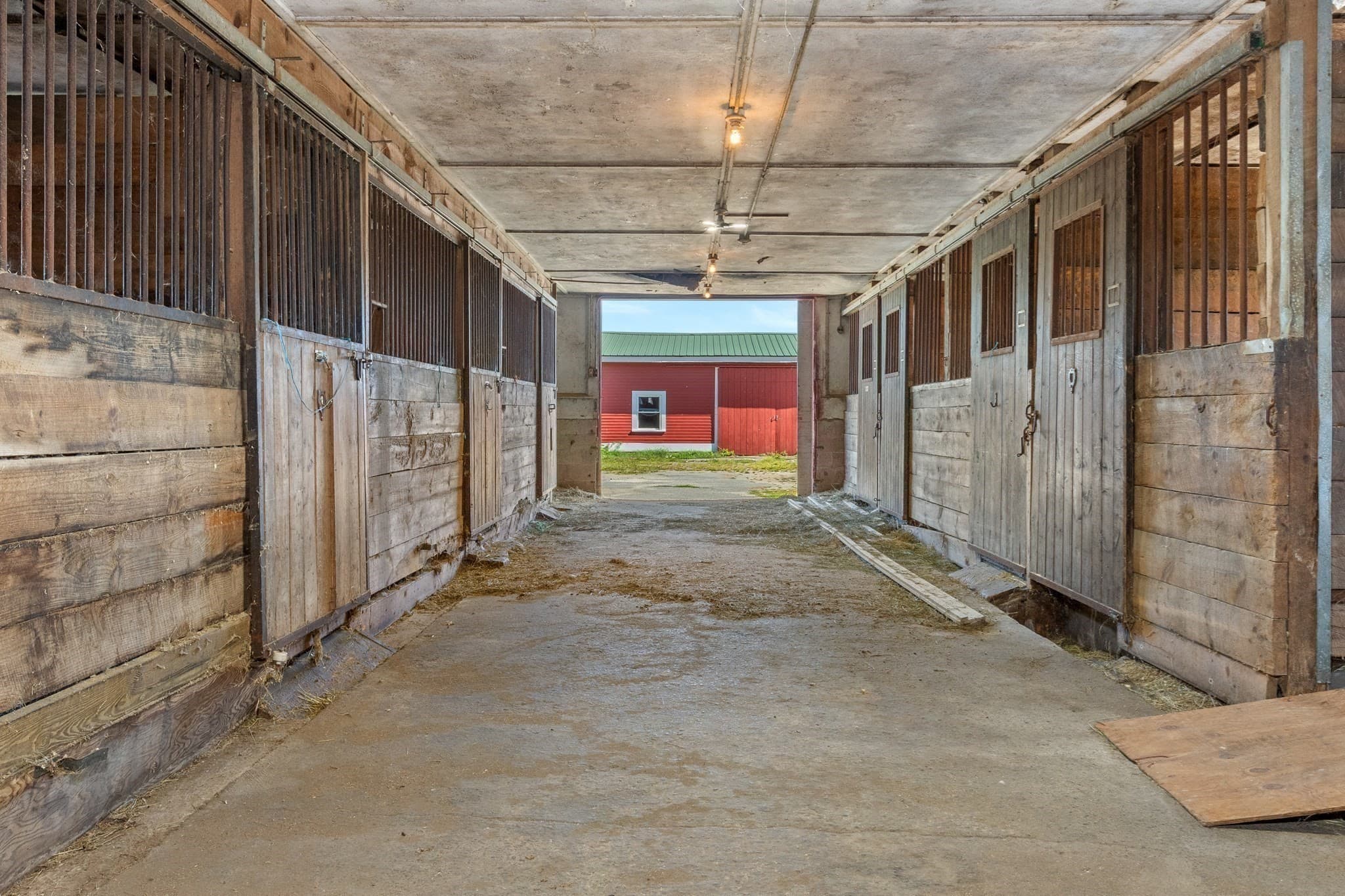 Equestrian at 87 S Hampton Rd, Amesbury MA 01913, Amesbury, photo 28 of 42