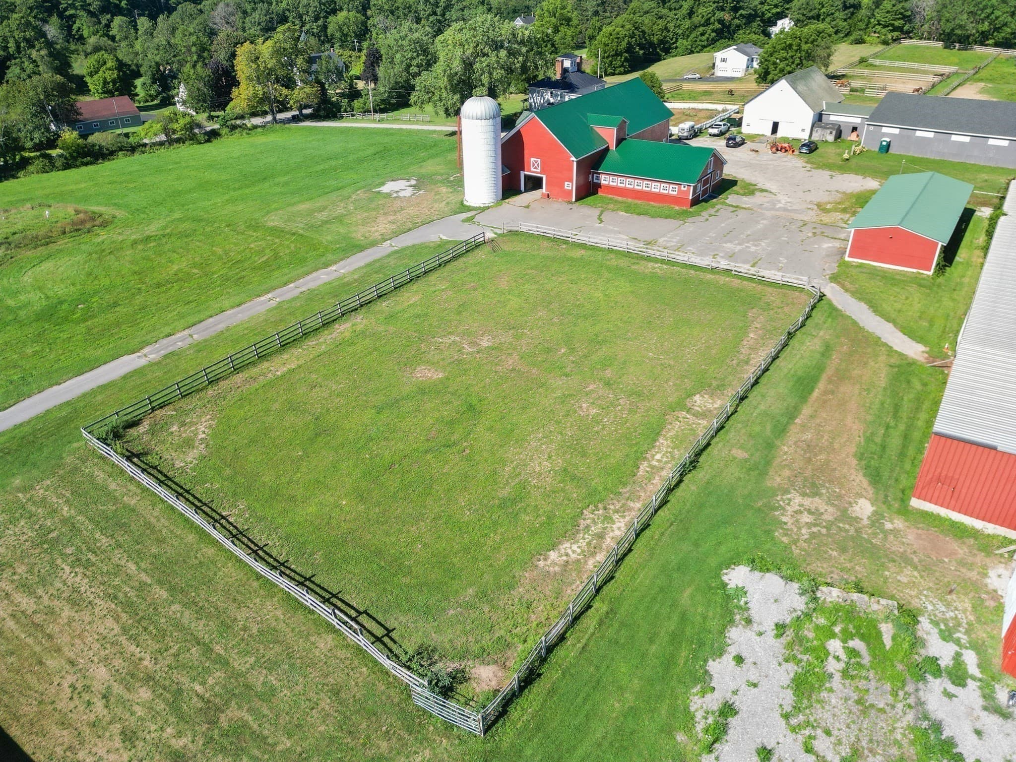 Equestrian at 87 S Hampton Rd, Amesbury MA 01913, Amesbury, photo 15 of 42
