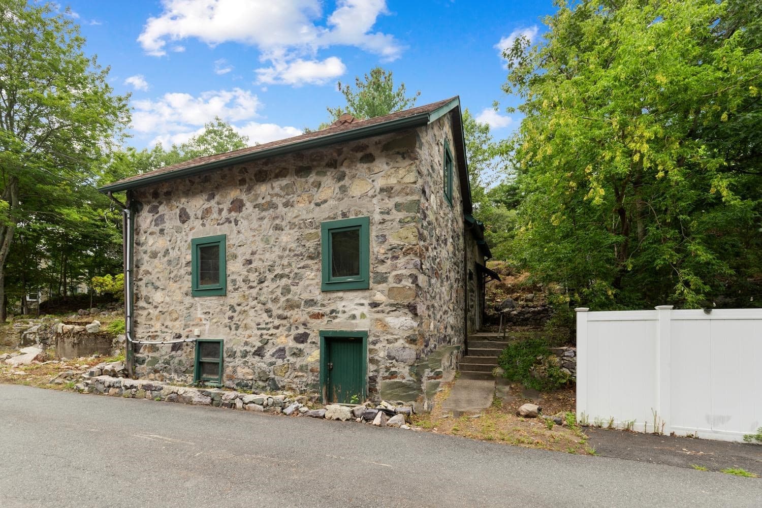 29 Beachview Terrace, Malden MA 02148