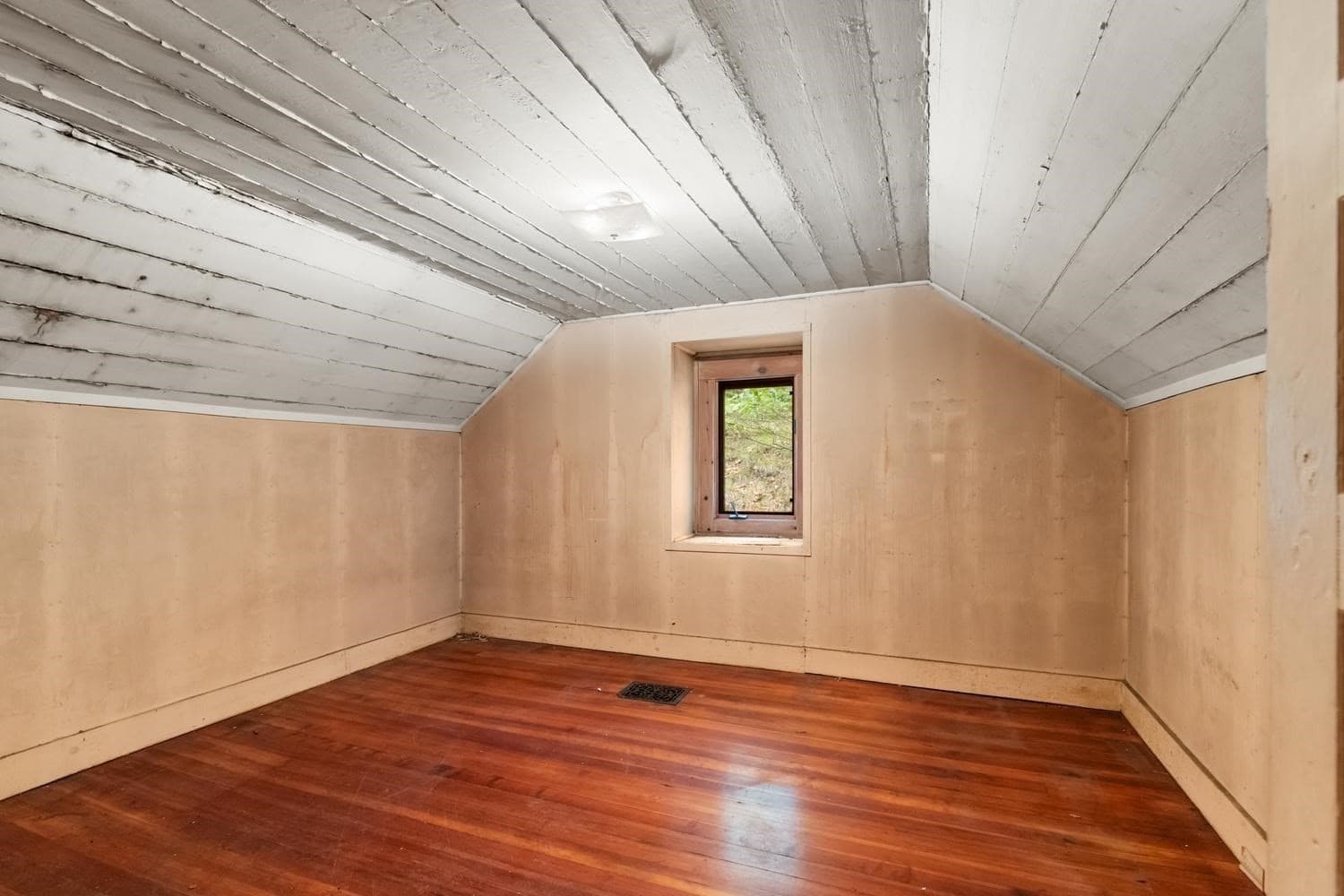 Single Family Residence at 29 Beachview Terrace, Malden MA 02148, Malden, photo 14 of 21