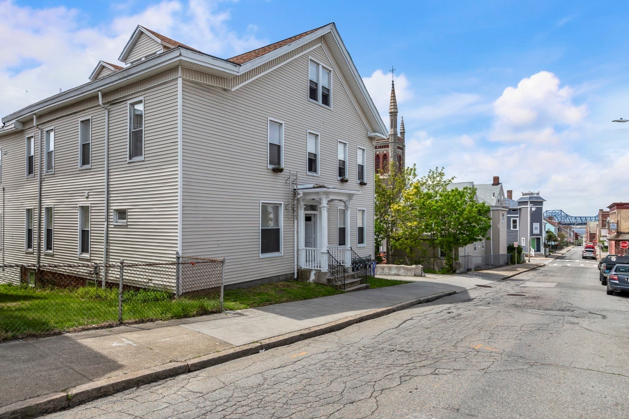 5-9 Family at 381 Pine St, Fall River MA 02720, Fall River, photo 32 of 41