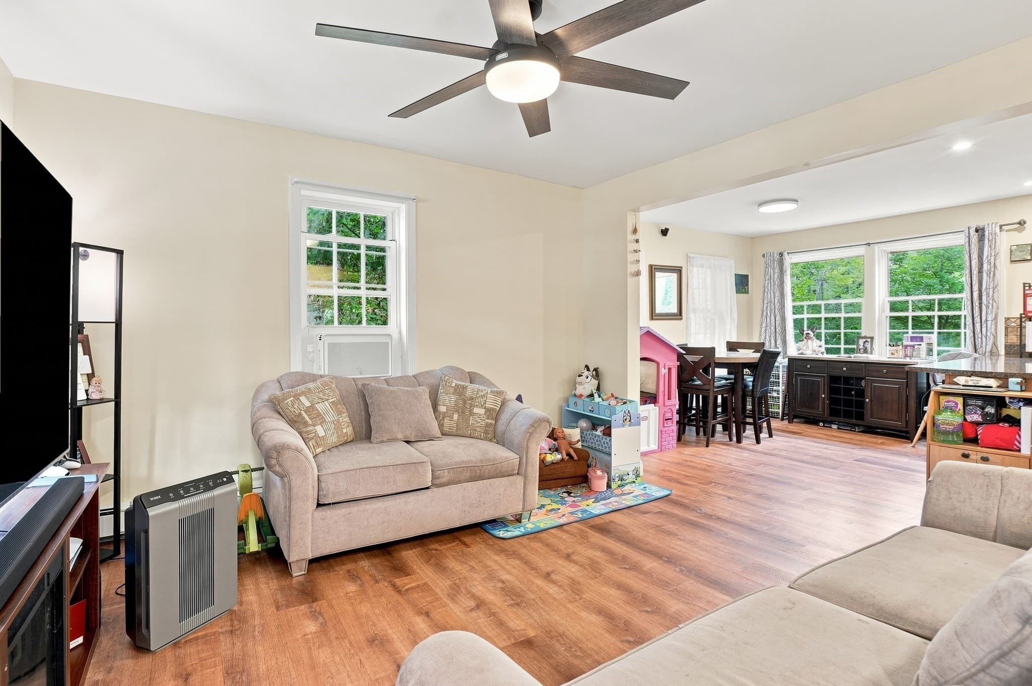 Single Family Residence at 111 Pinedale Avenue, Athol MA 01331, Athol, photo 5 of 28