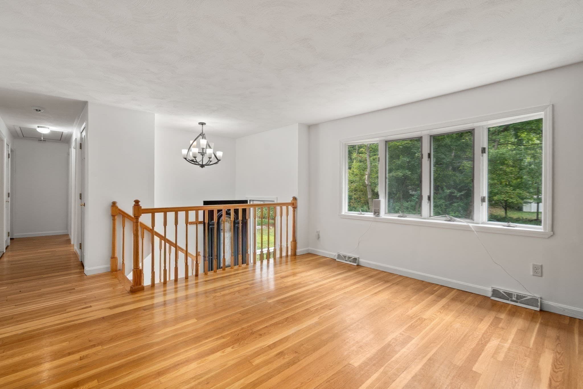 Single Family Residence at 22 Allen Road, Billerica MA 01821, photo 8 of 29