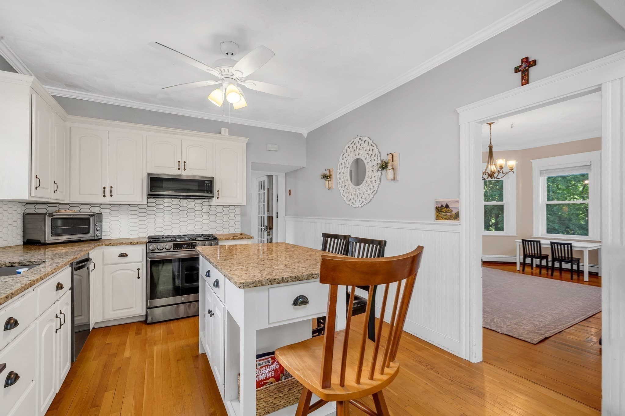 Single Family Residence at 17 Nowell Street, Saugus MA 01906, Saugus, photo 5 of 40