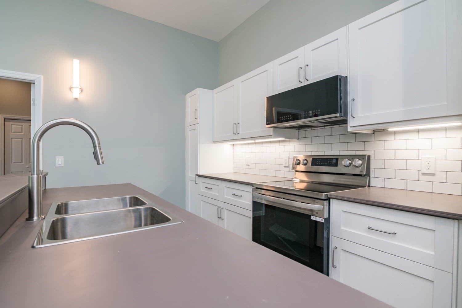 Condominium at 27 Bardwell St. # 4, South Hadley MA 01075, South Hadley, photo 10 of 24